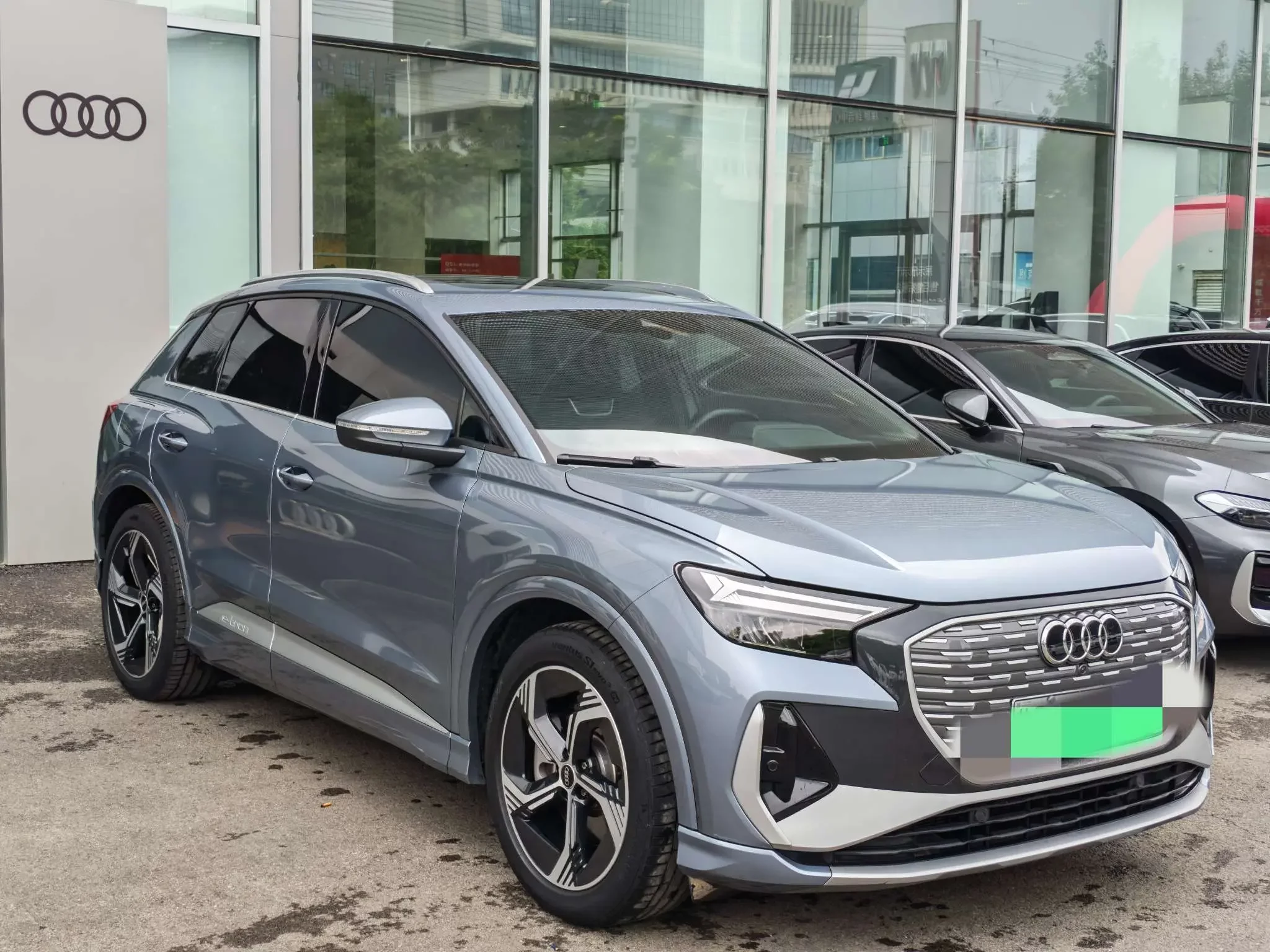 Audi Q4 e-tron