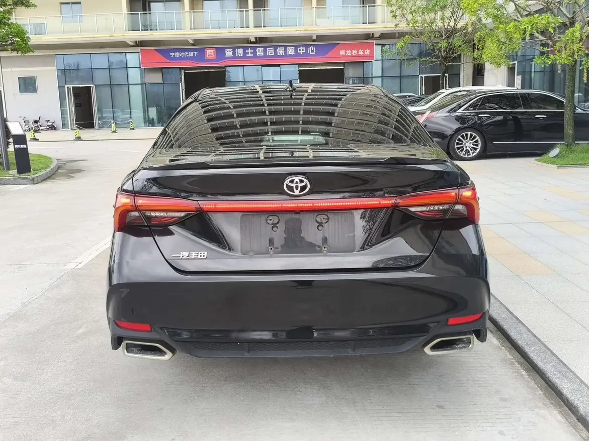 Toyota Avalon