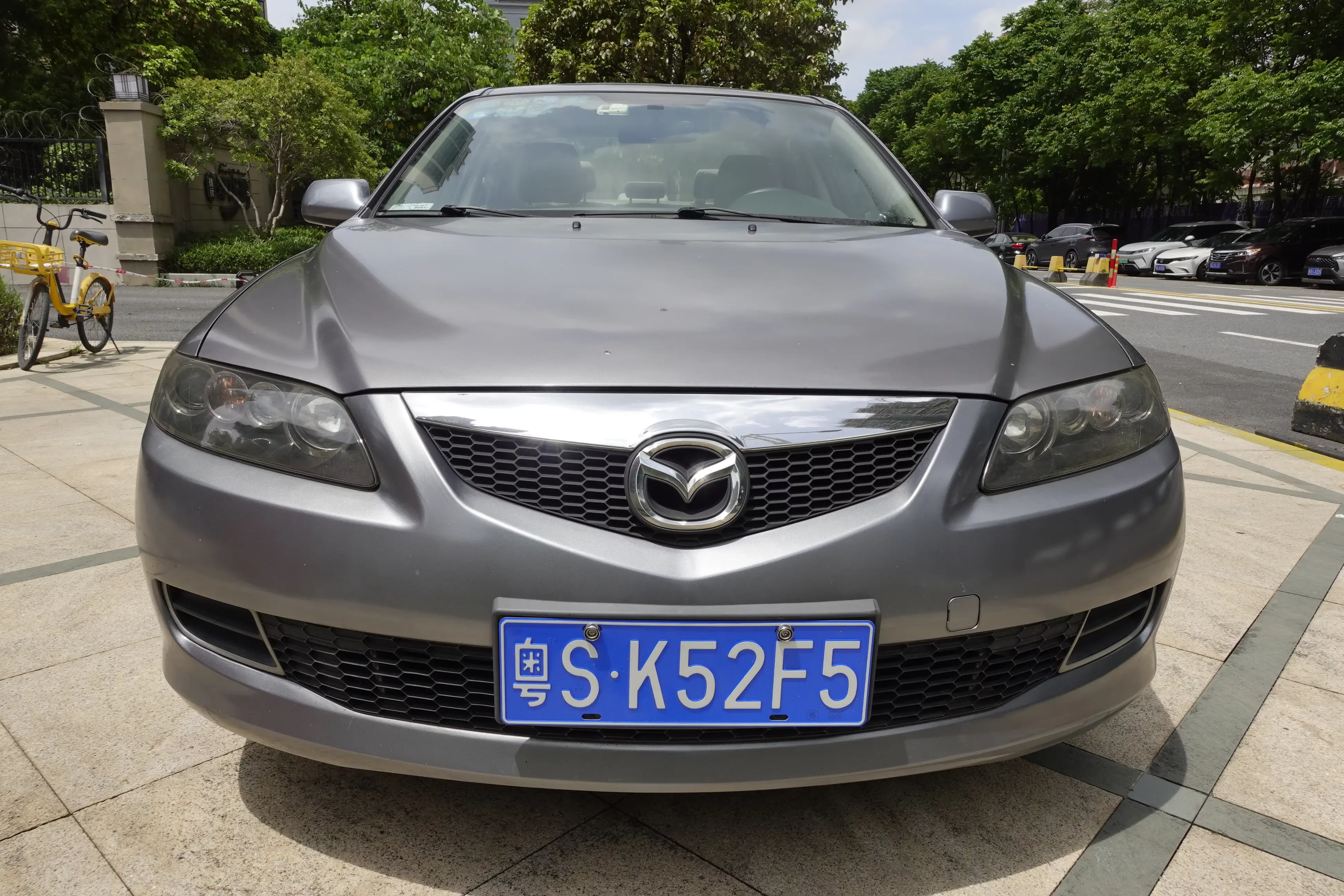Mazda 6