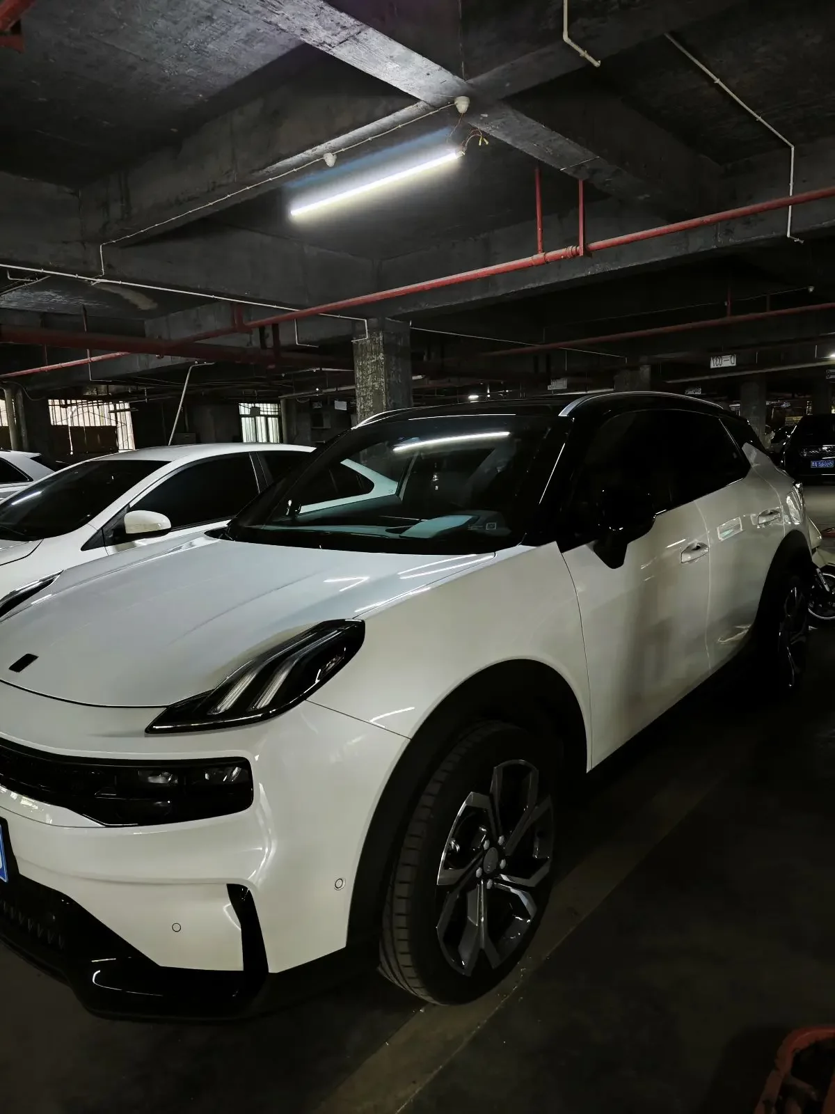 Lynk & Co 06