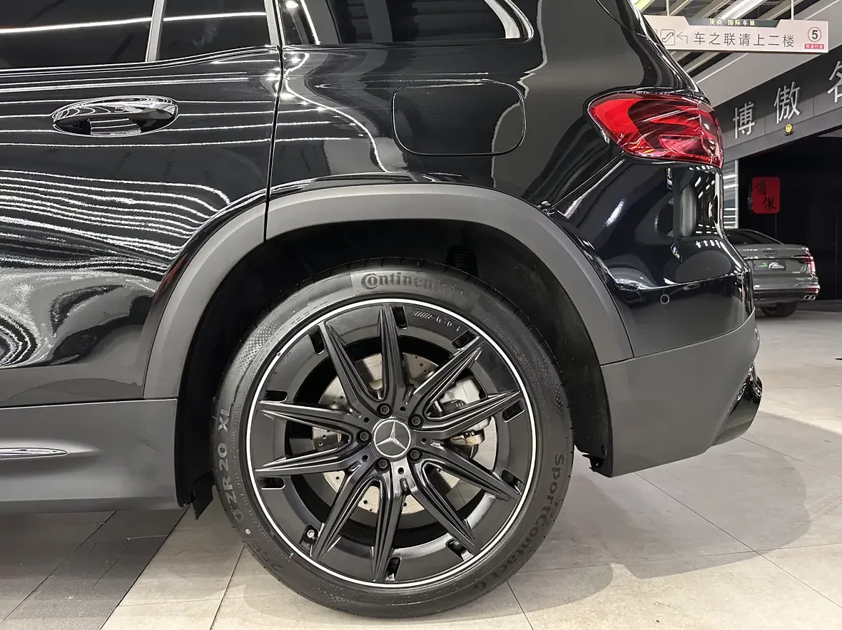 Mercedes-Benz GLB AMG