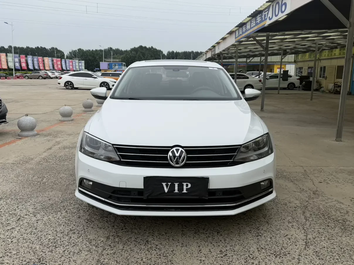 Volkswagen Sagitar
