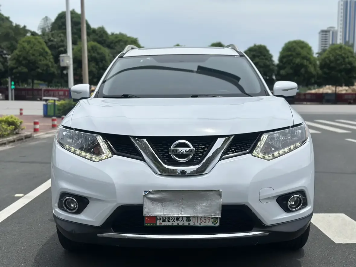 Nissan X-Trail (Qijun)  из Китая