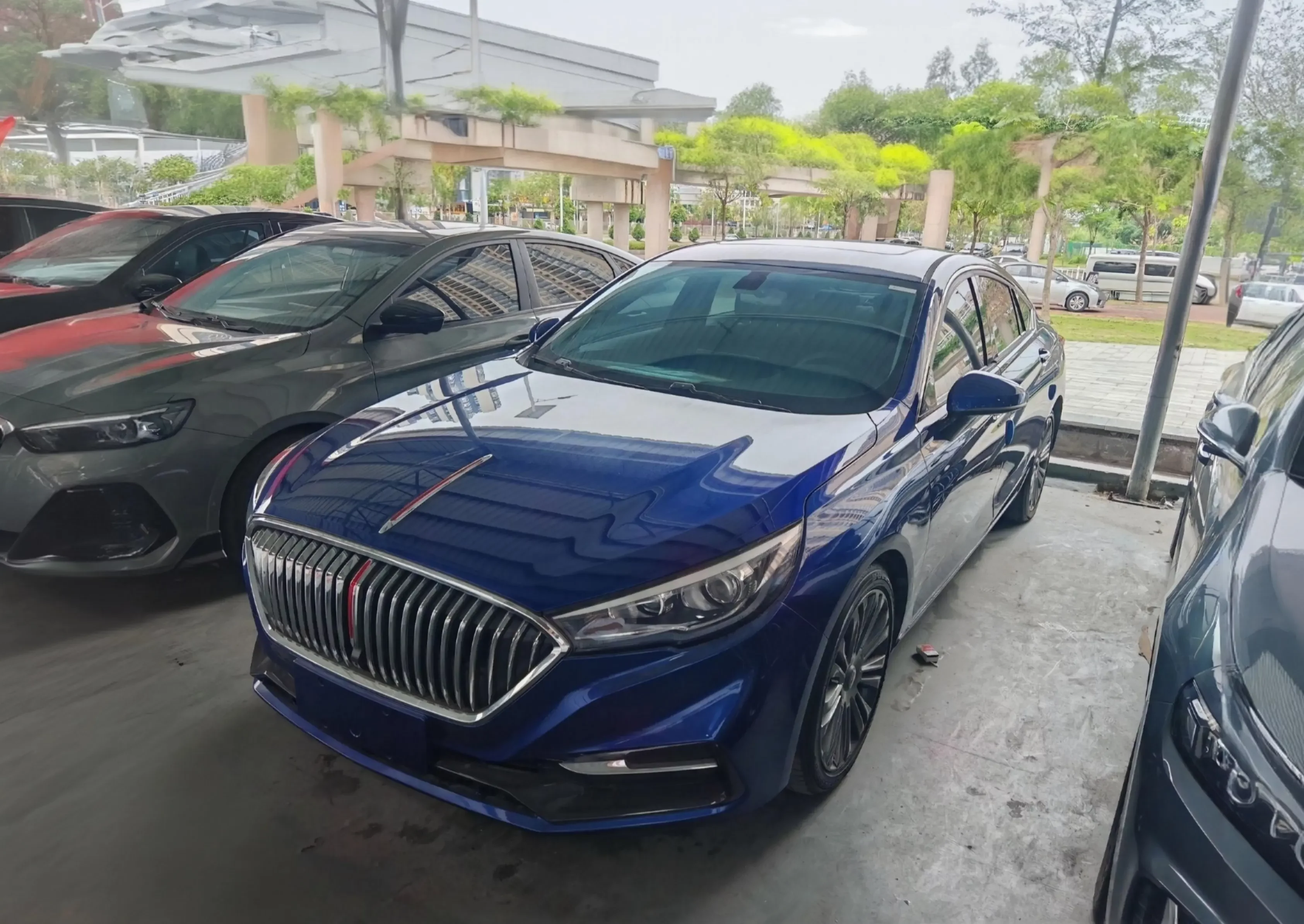 Hongqi H5 classic