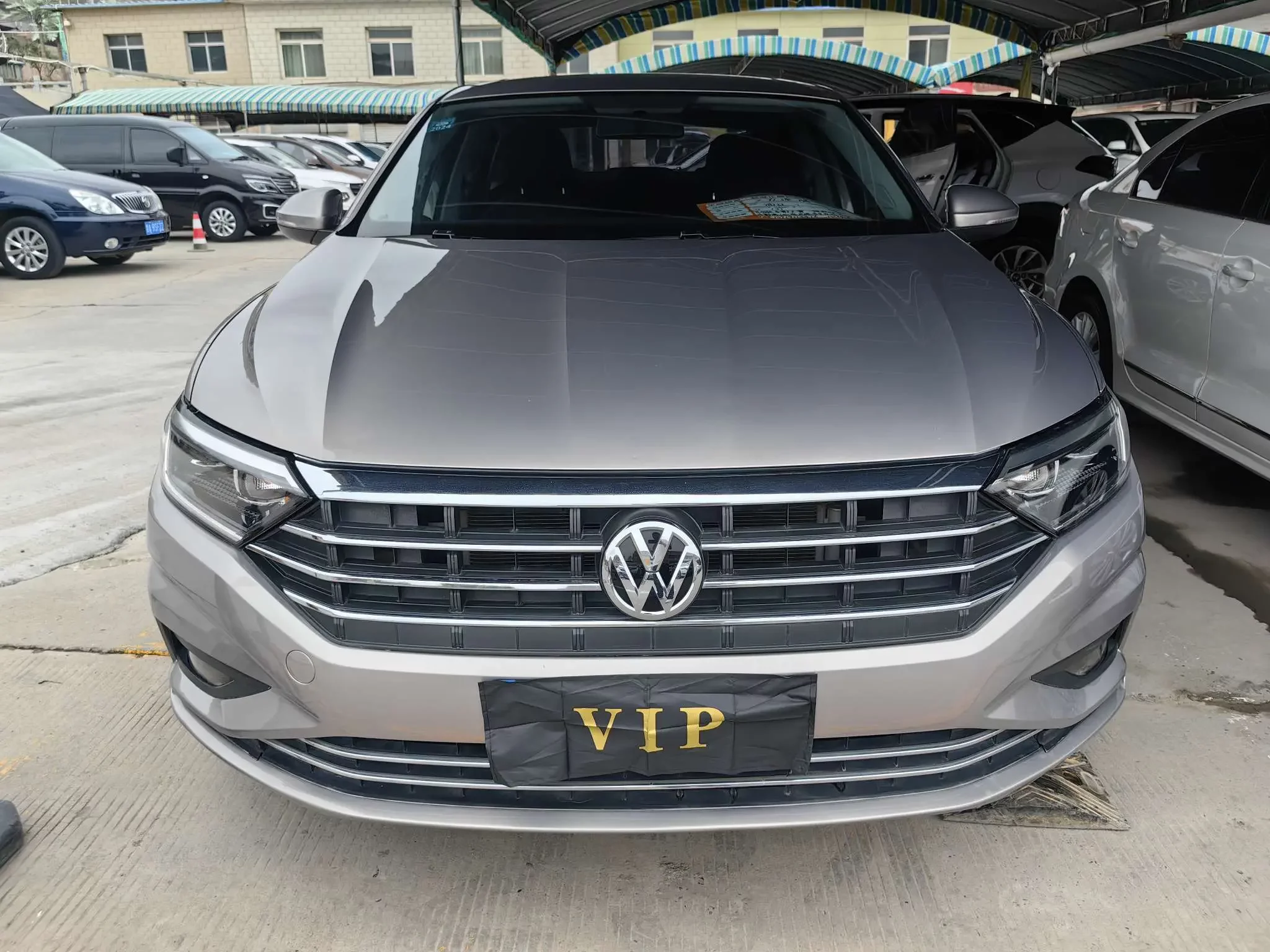 Volkswagen Sagitar