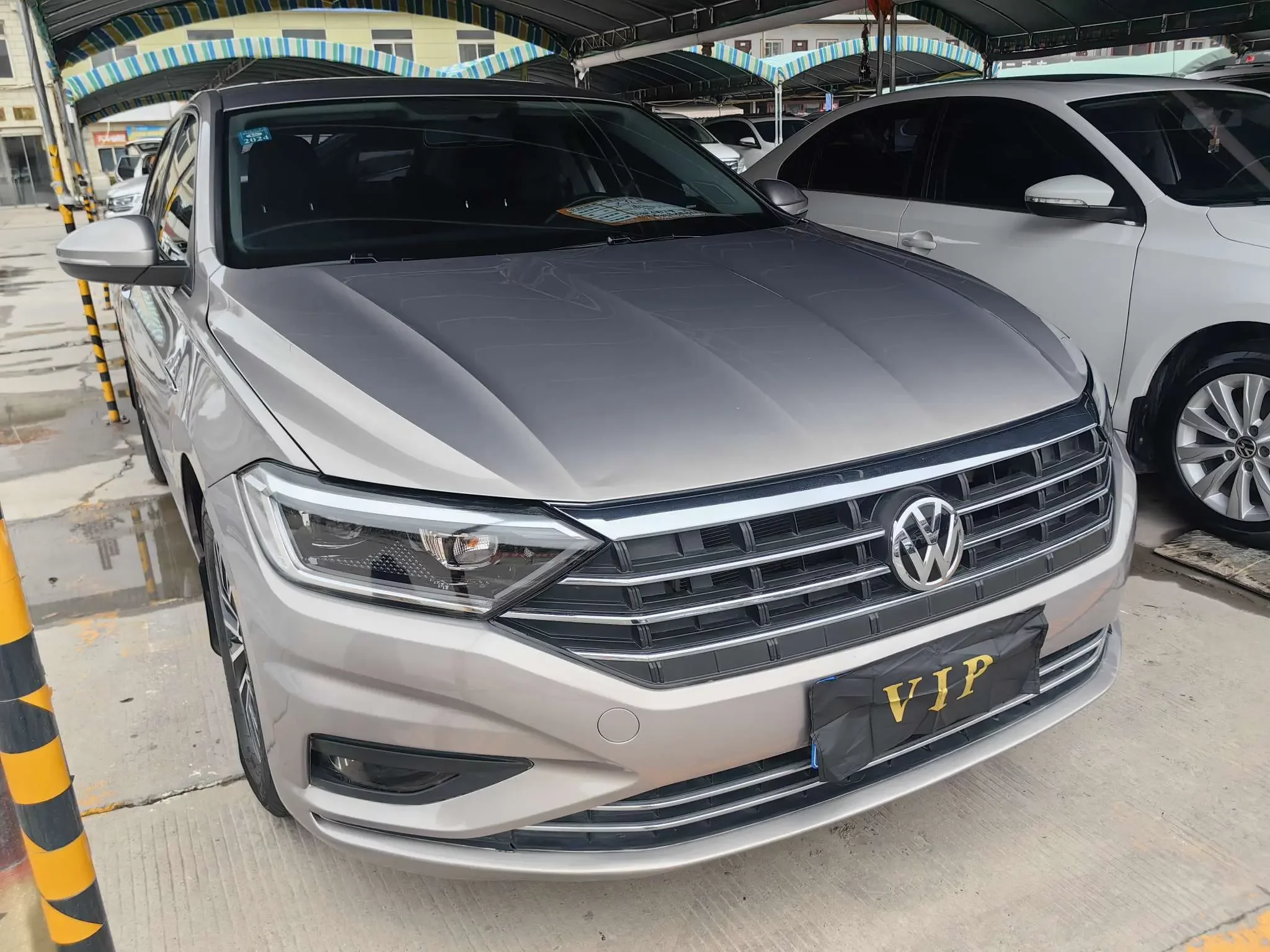 Volkswagen Sagitar