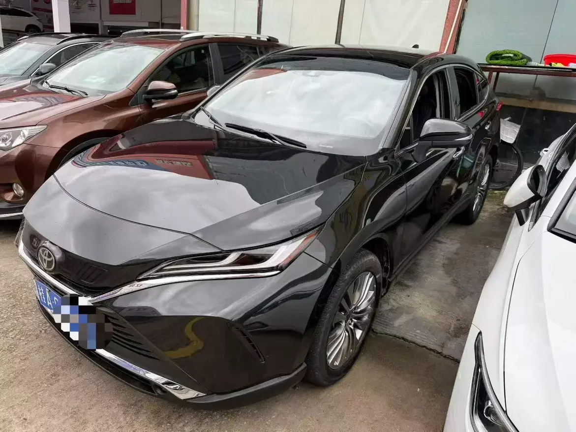 Toyota Harrier  из Китая