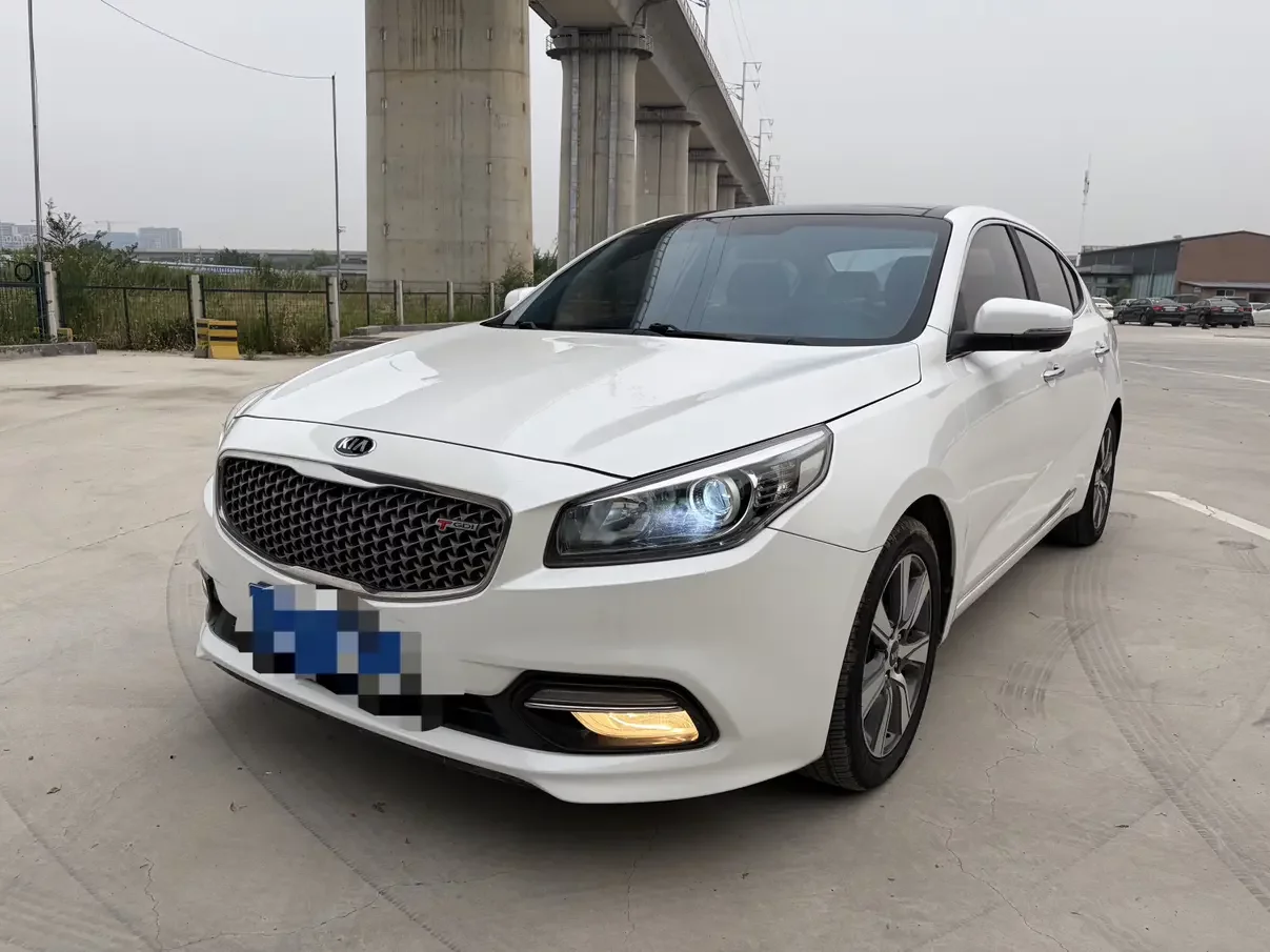 Kia K4
