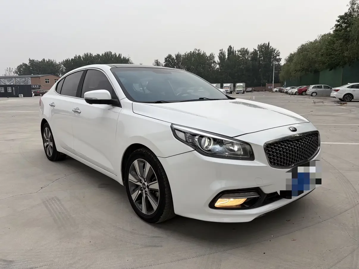 Kia K4