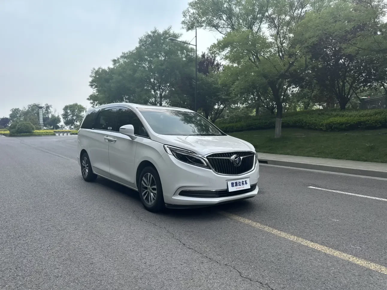 Buick GL8