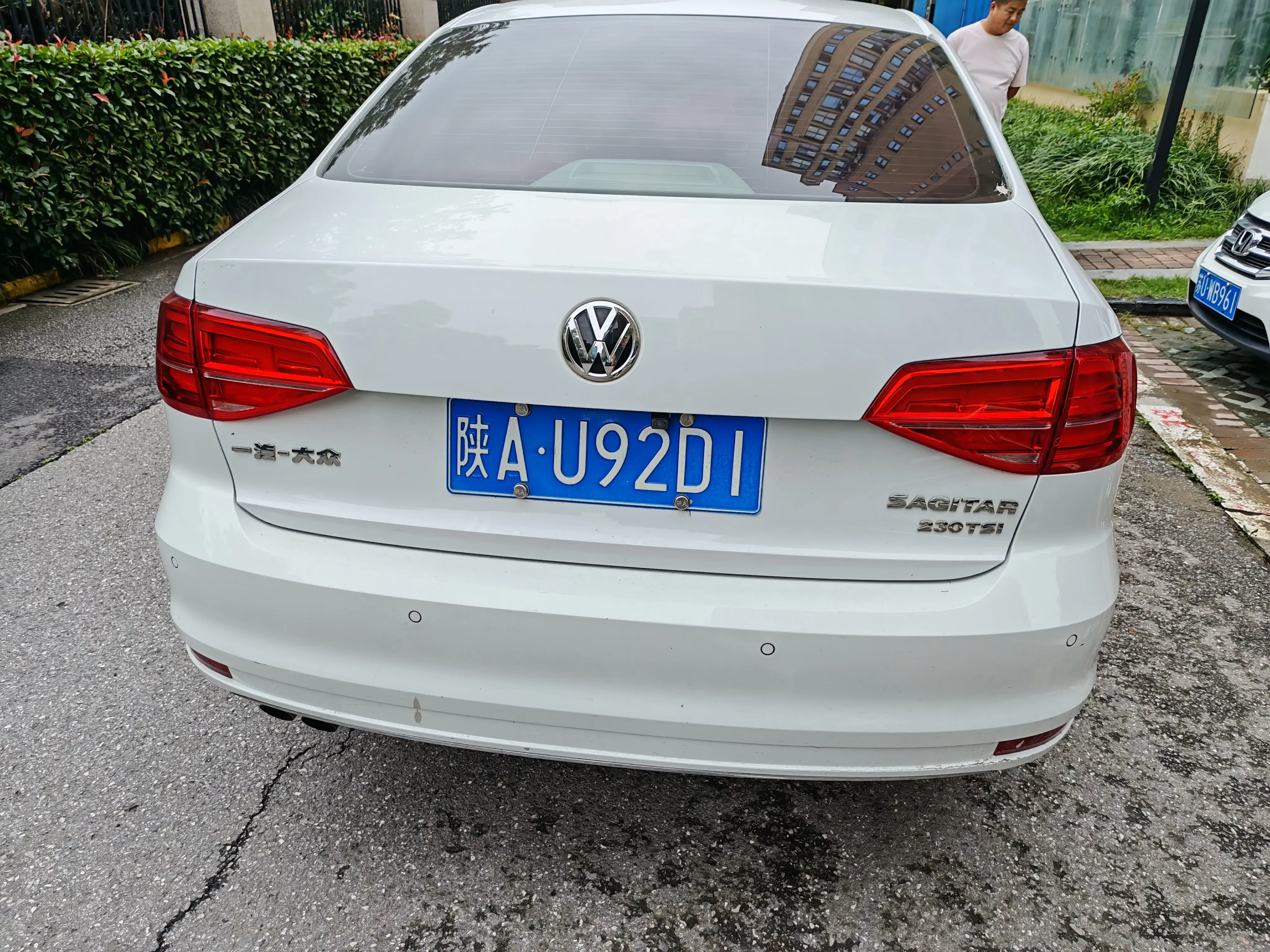 Volkswagen Sagitar
