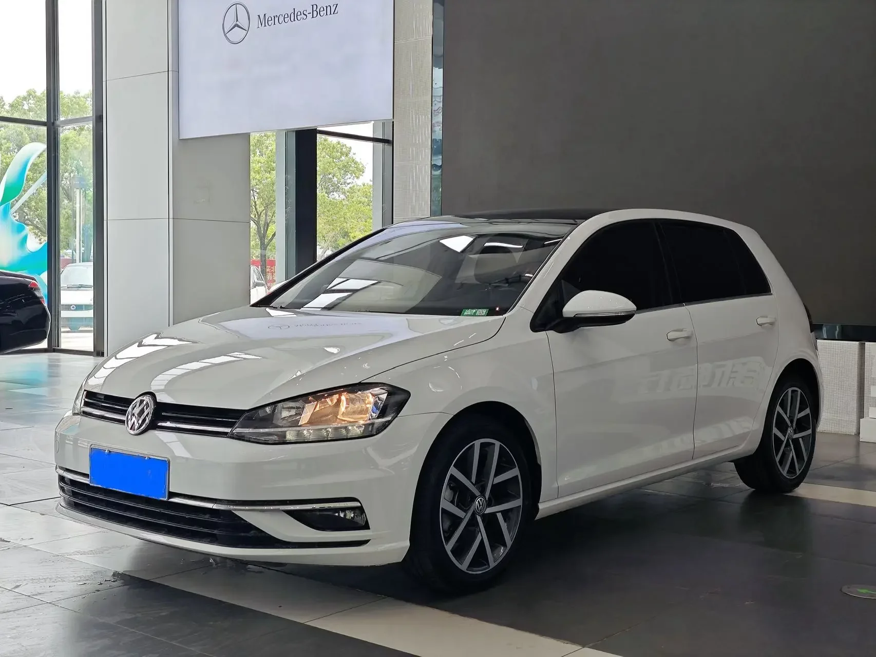 Volkswagen golf
