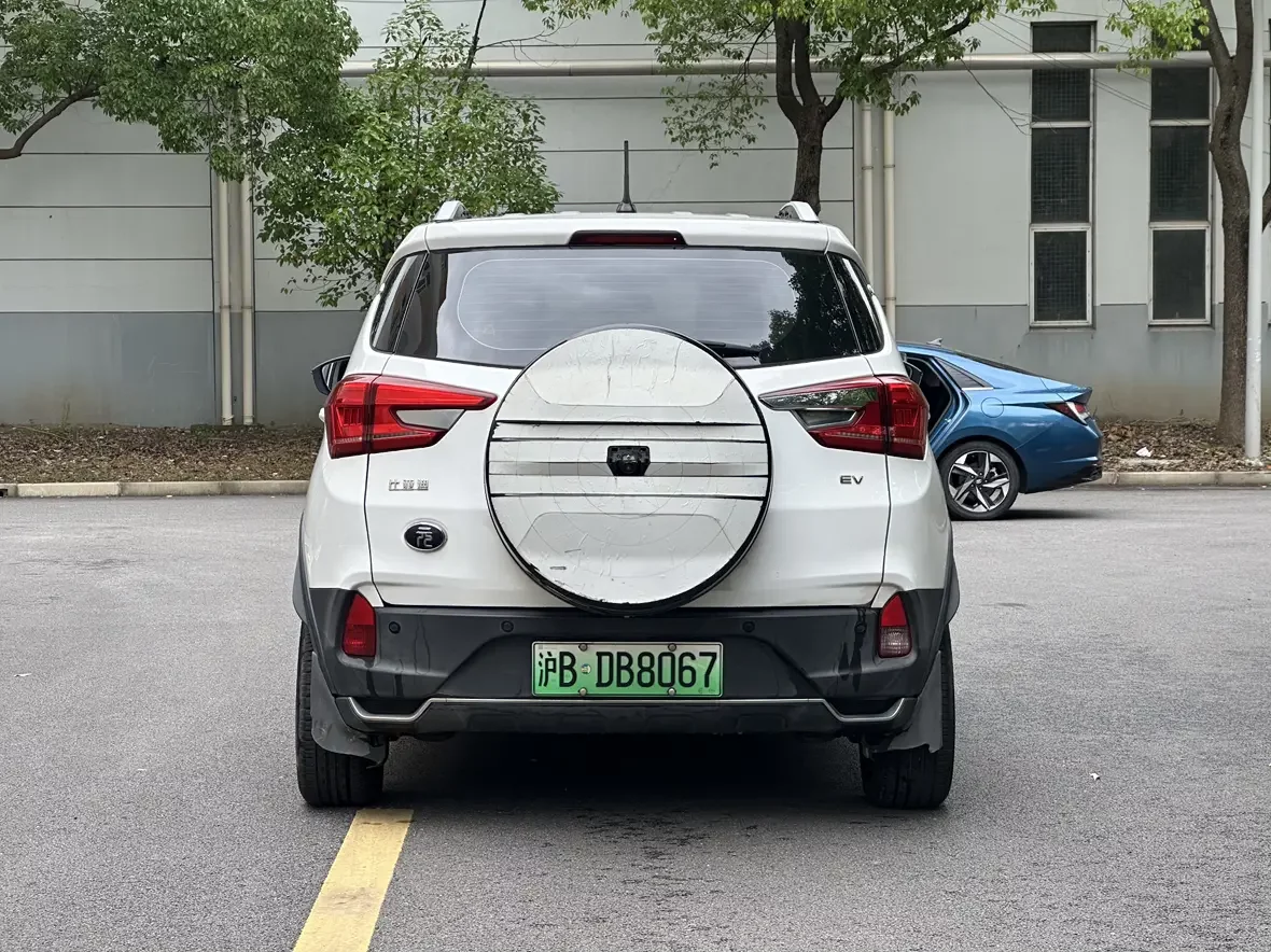 BYD Yuan EV