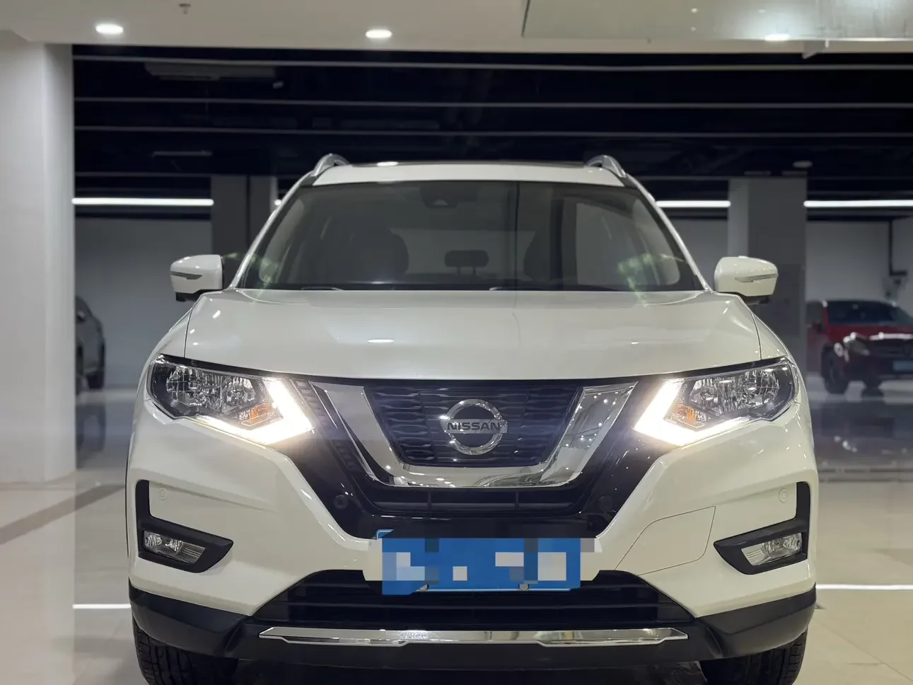 Nissan X-Trail (Qijun)  из Китая