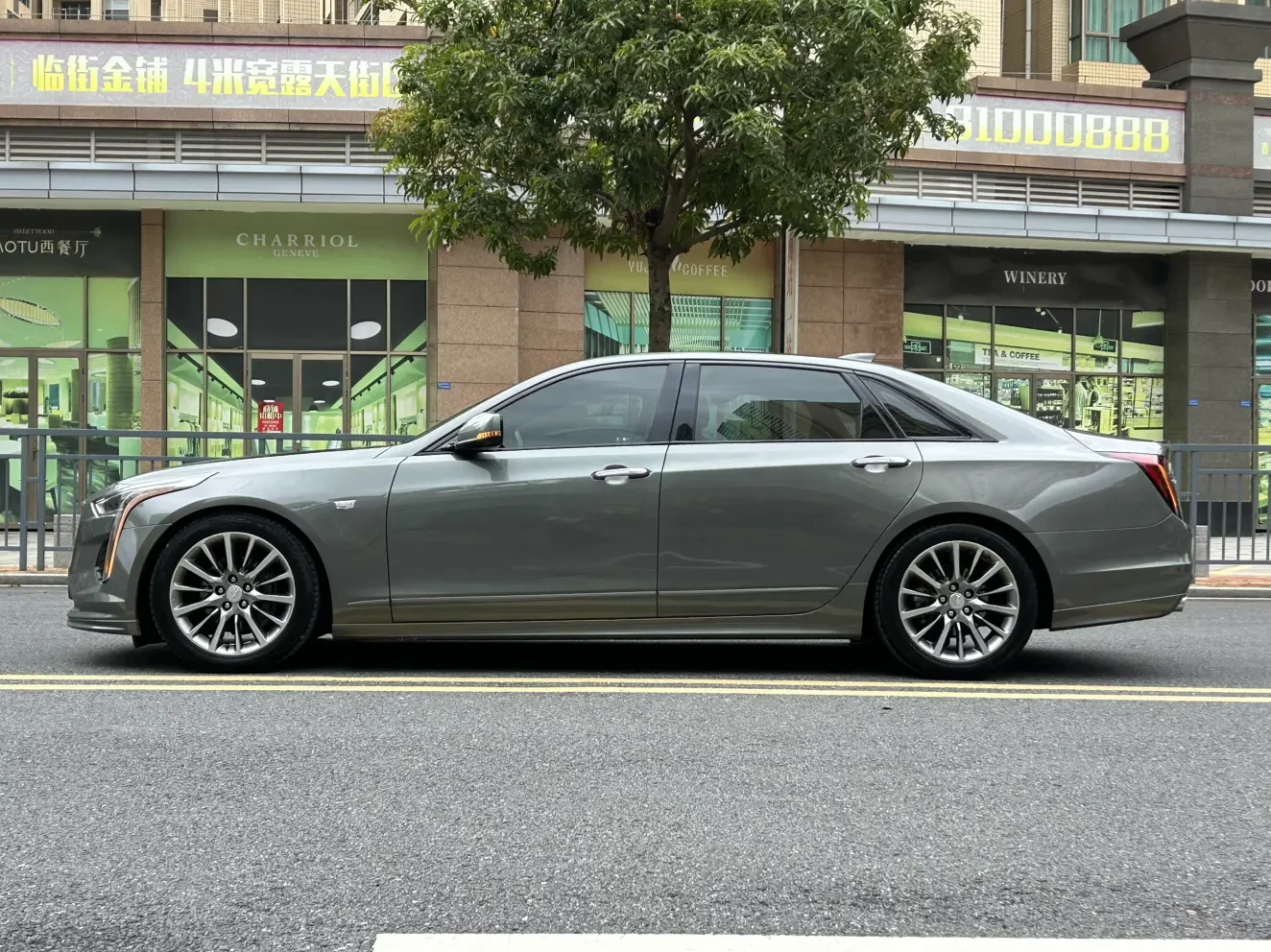 Cadillac CT6