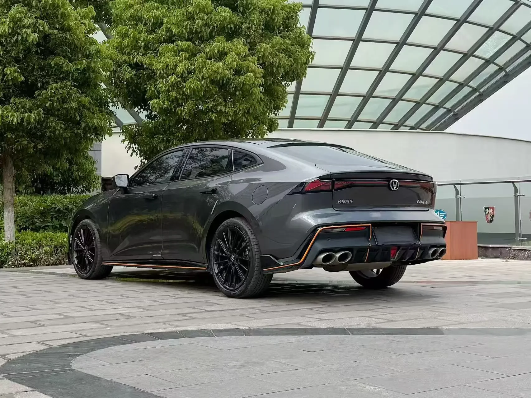 Changan UNI-V