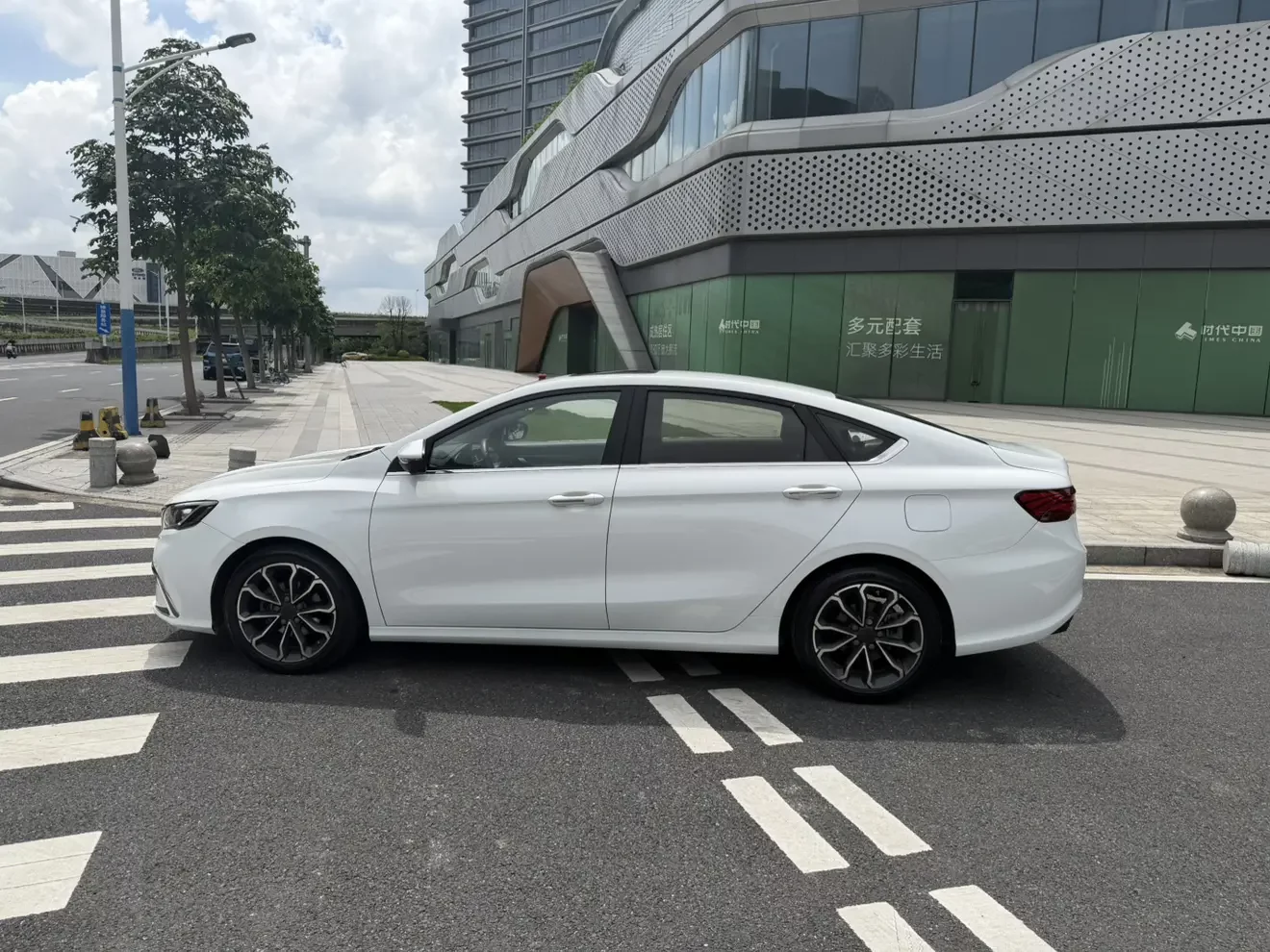 Geely Binrui