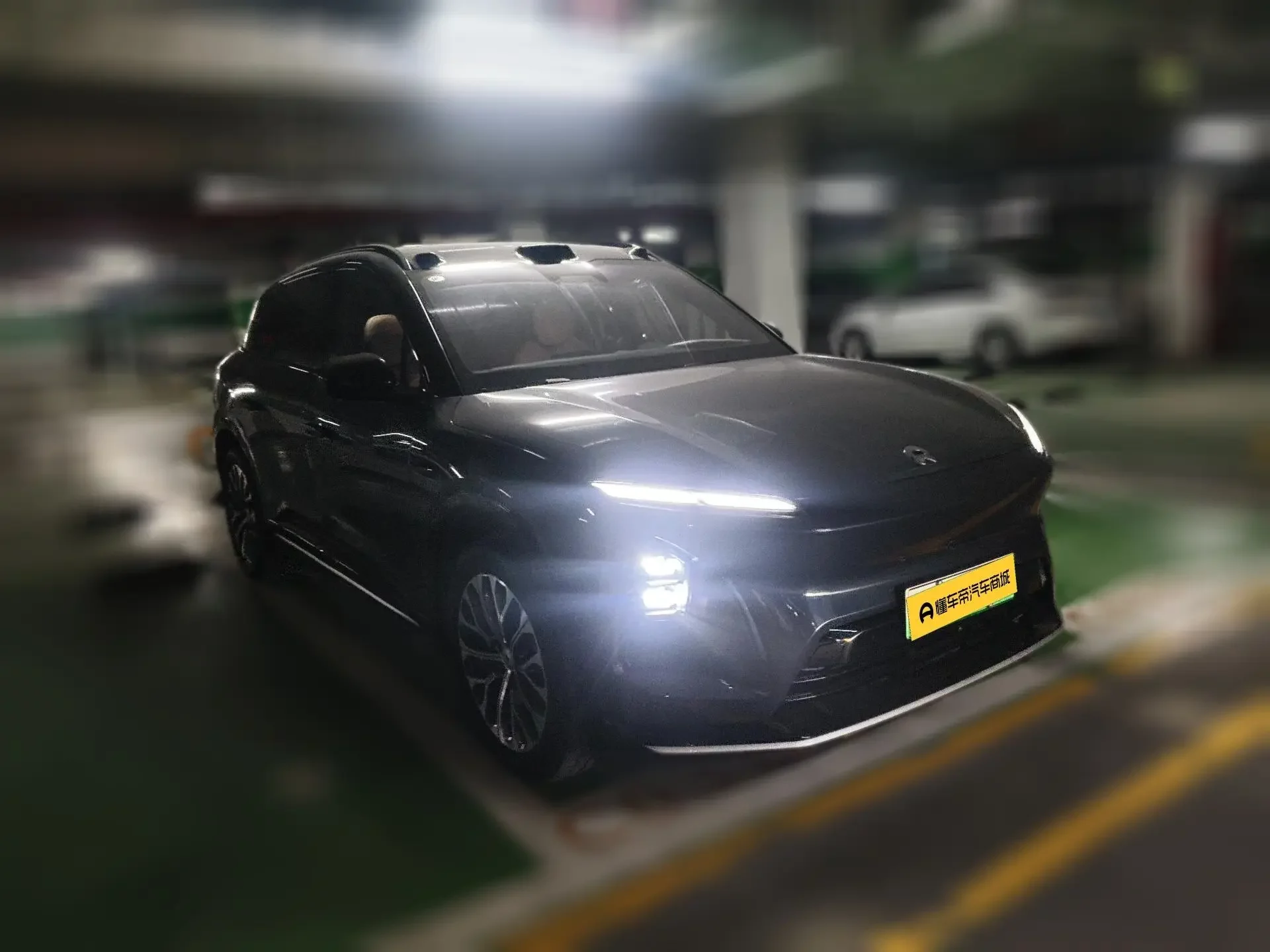 NIO ES6