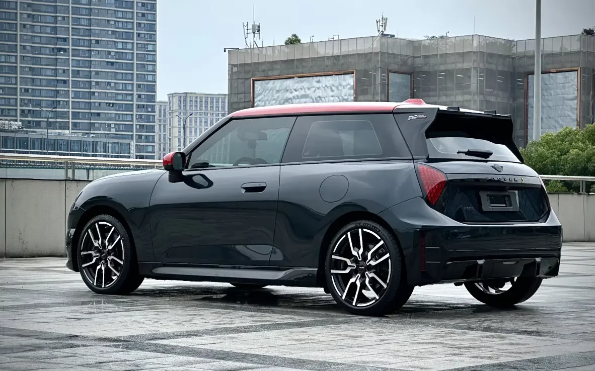 MINI ELECTRIC  COOPER