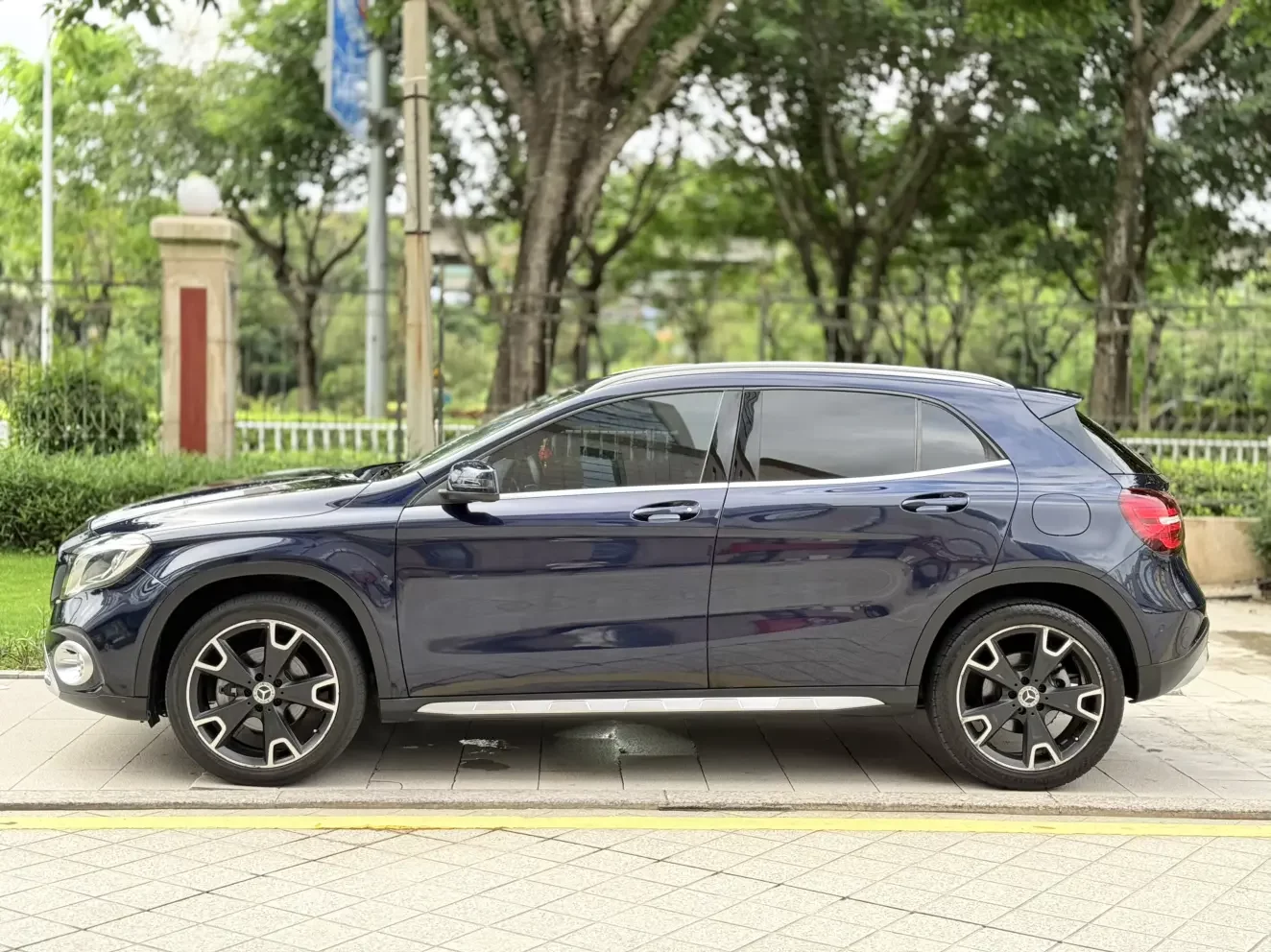 Mercedes-Benz GLA