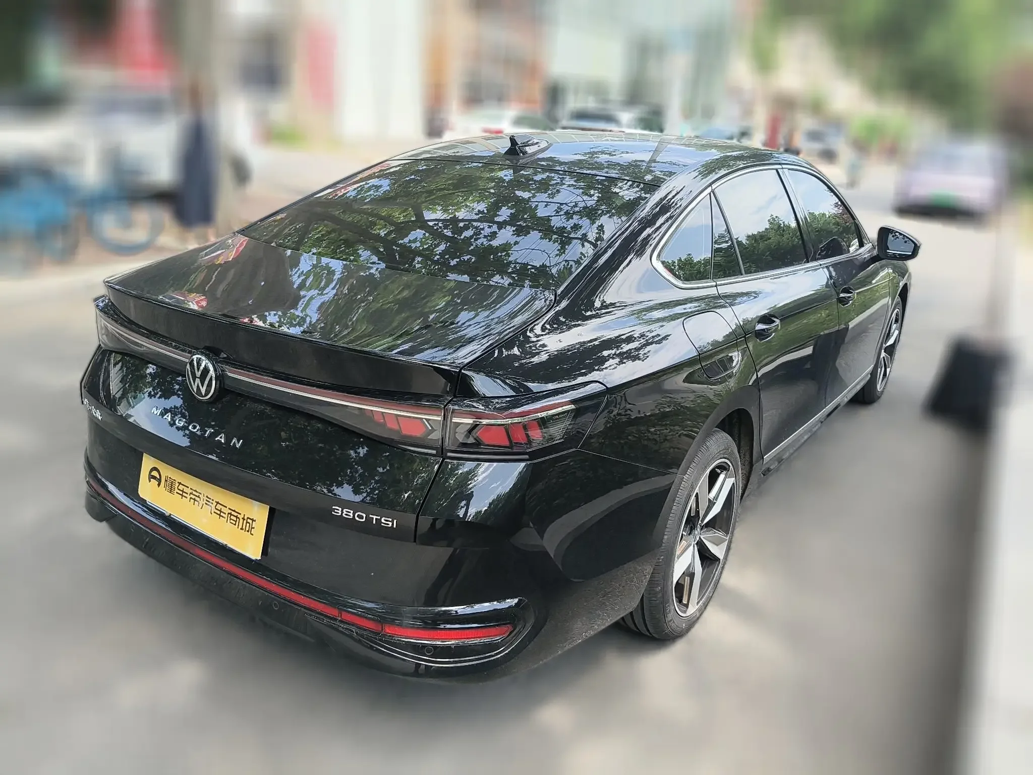 Volkswagen Magotan