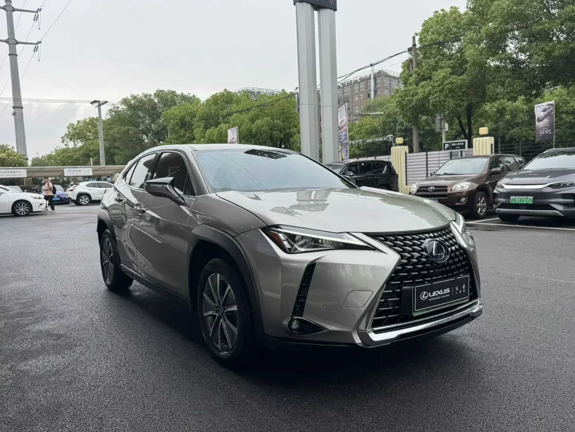Lexus UX EV
