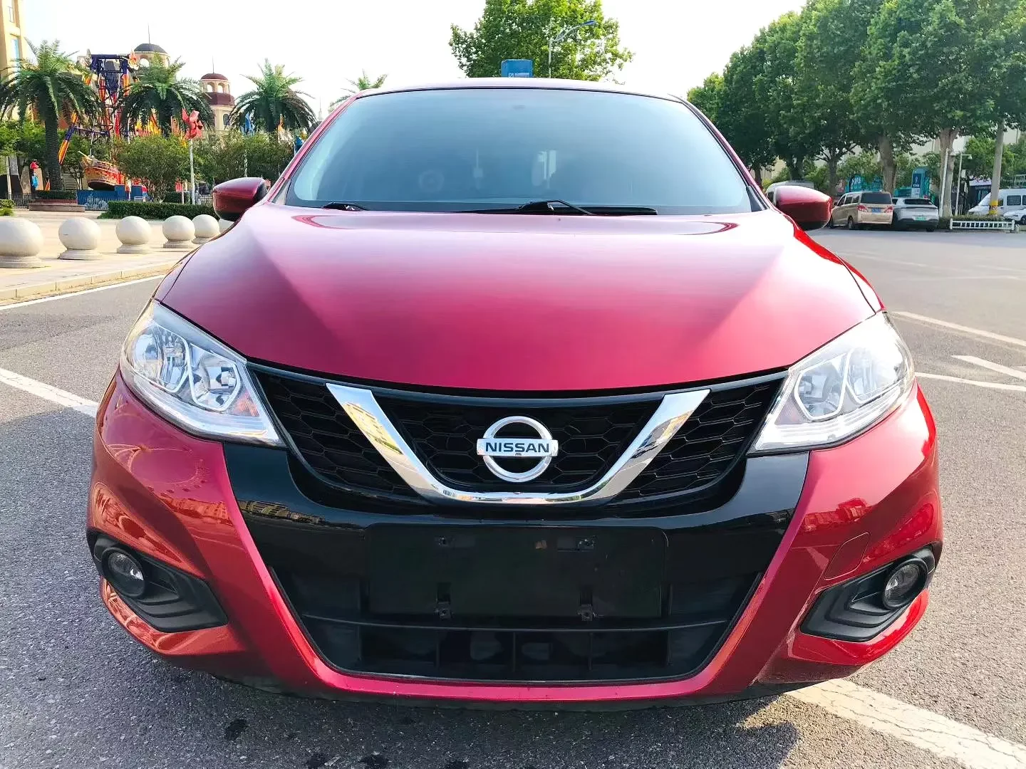 Nissan Tiida  из Китая