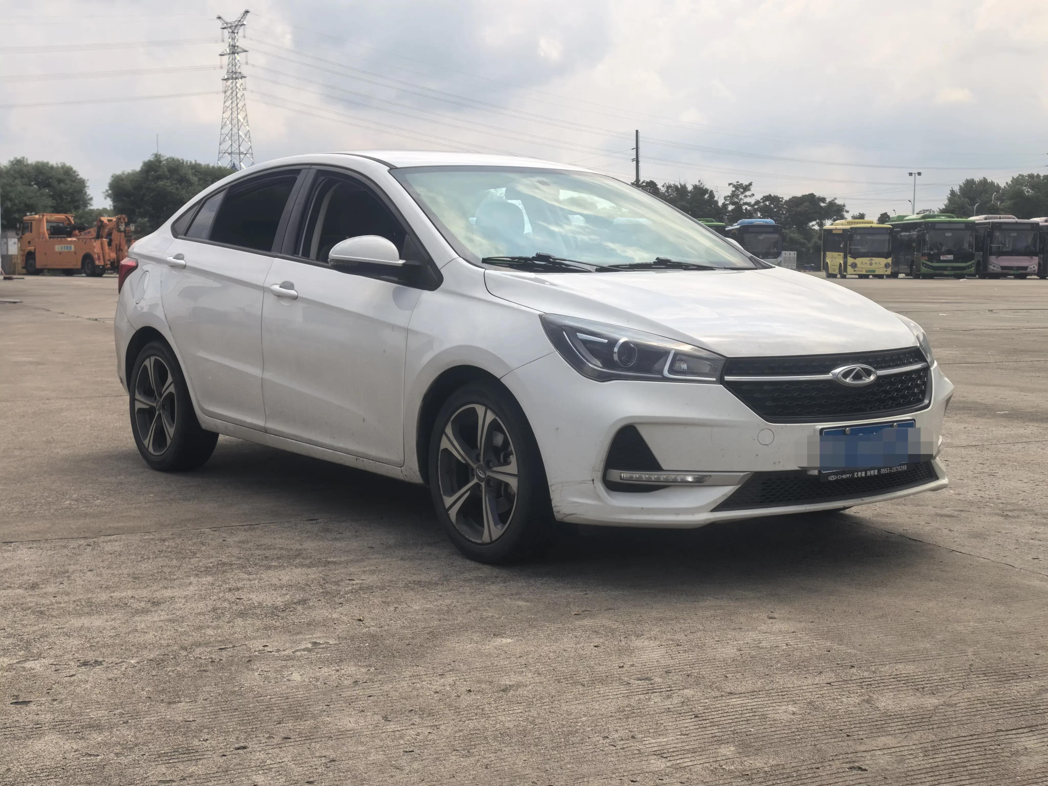 Chery Arrizo 5