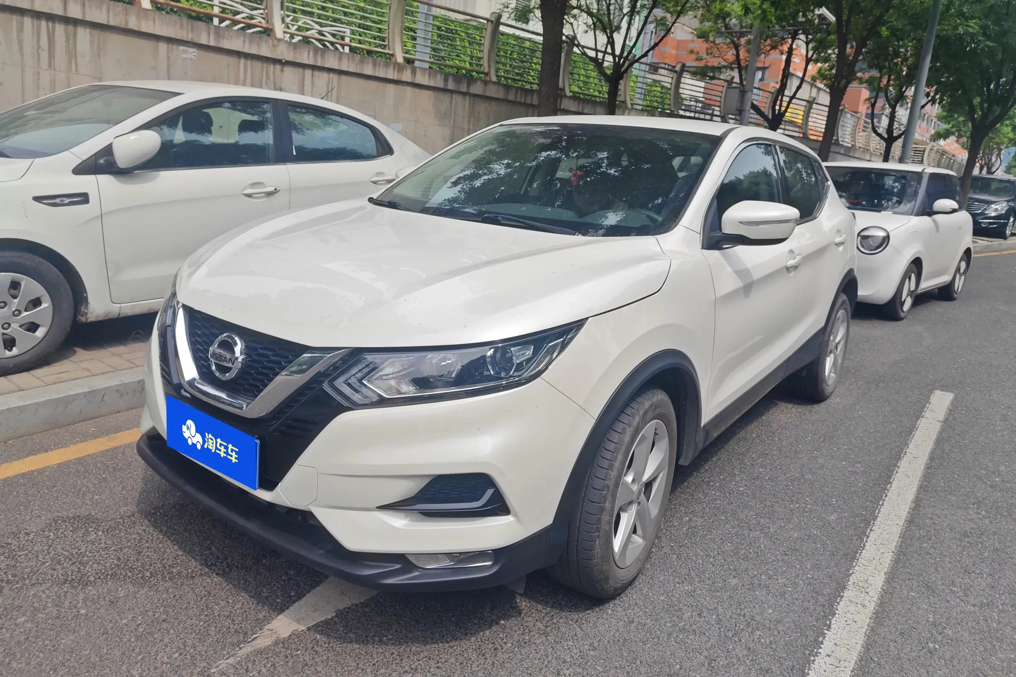 Nissan Qashqai  из Китая