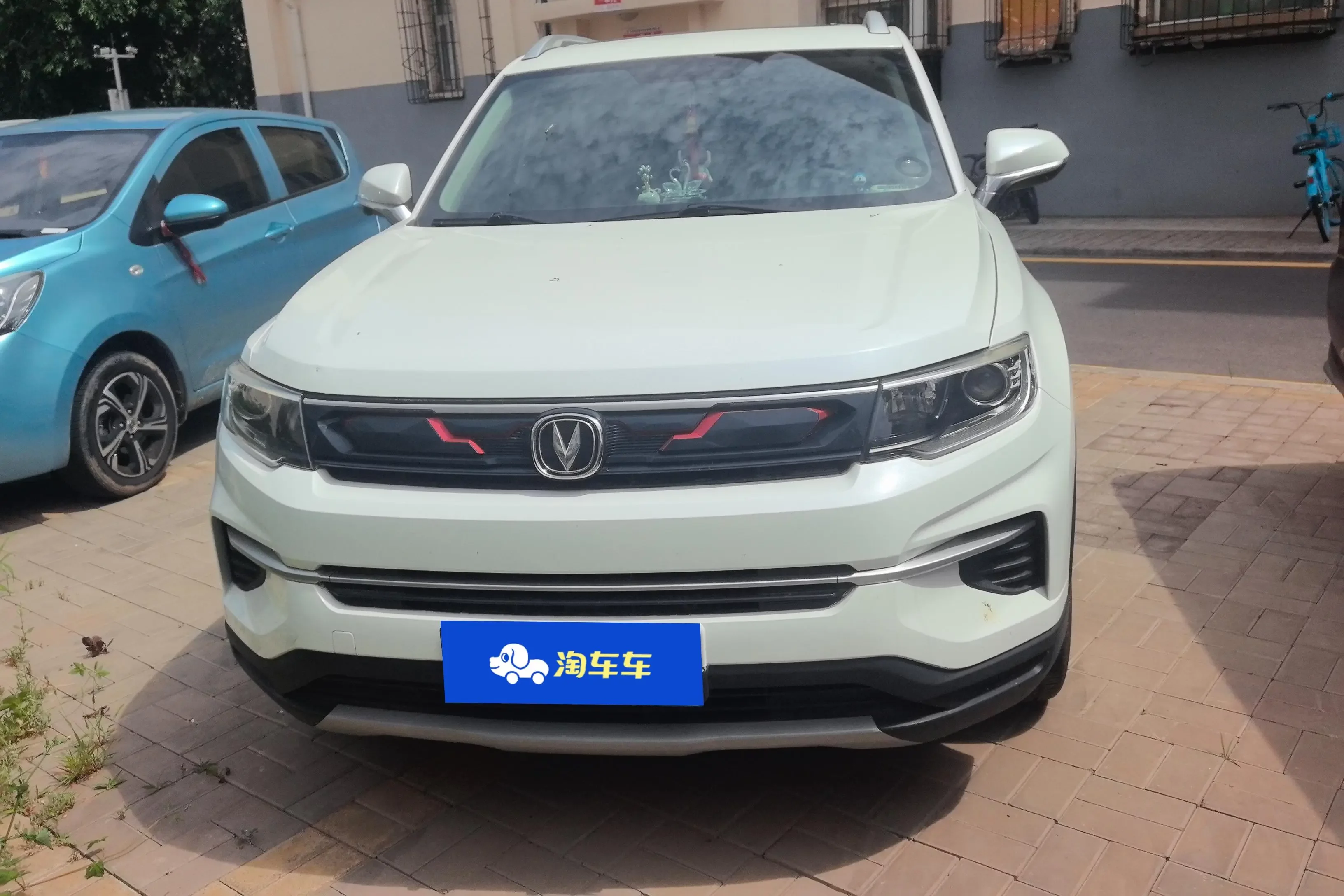 Changan CS35 PLUS  из Китая