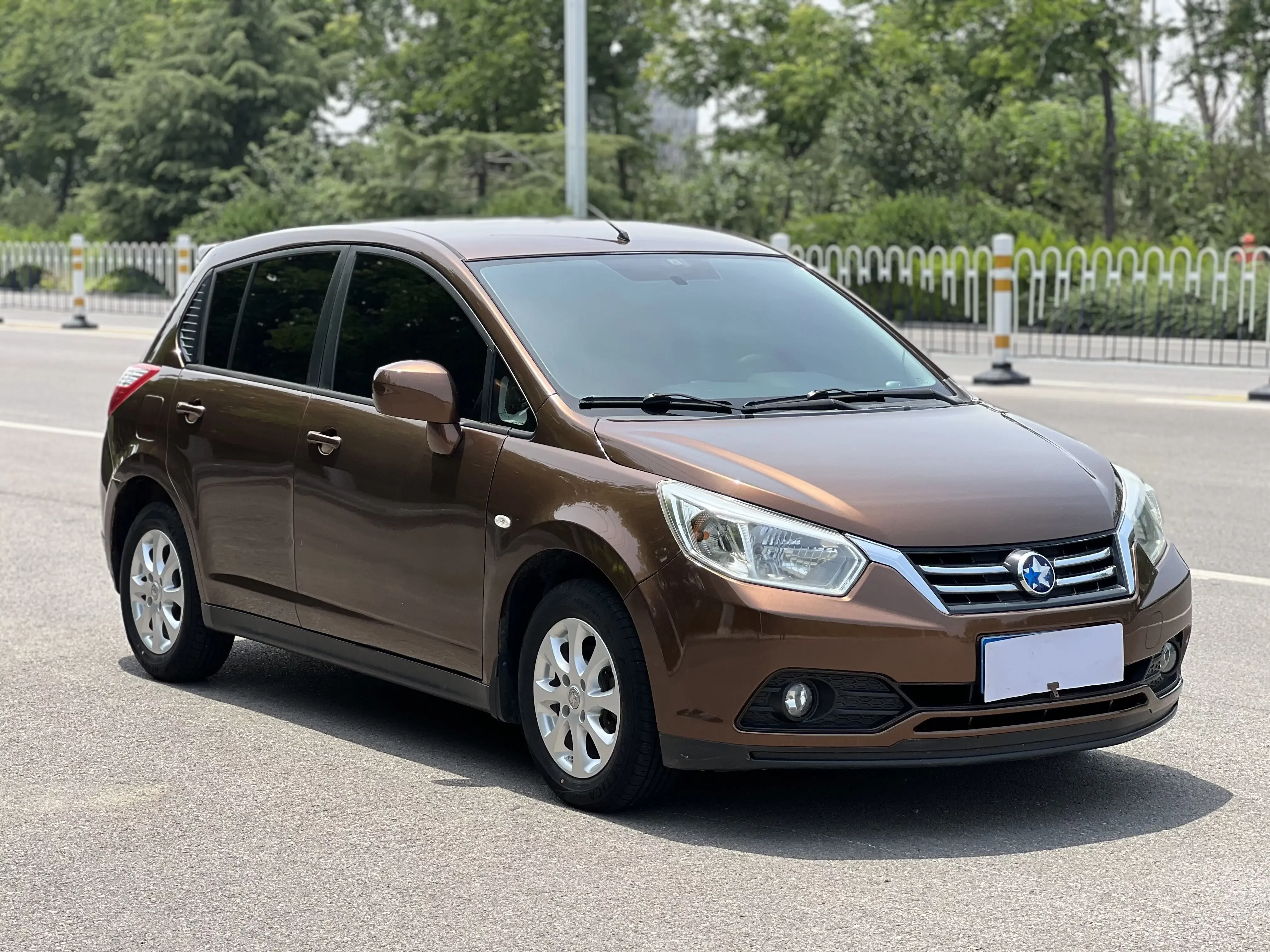 Kai Chen Venucia R50