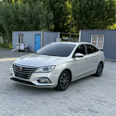 Roewe i5