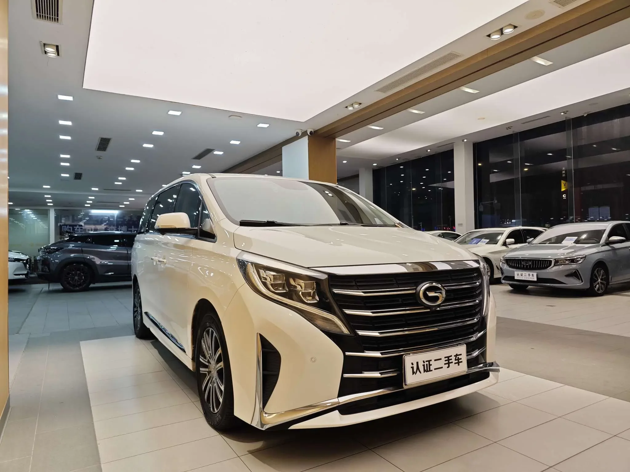 GAC Trumpchi M8