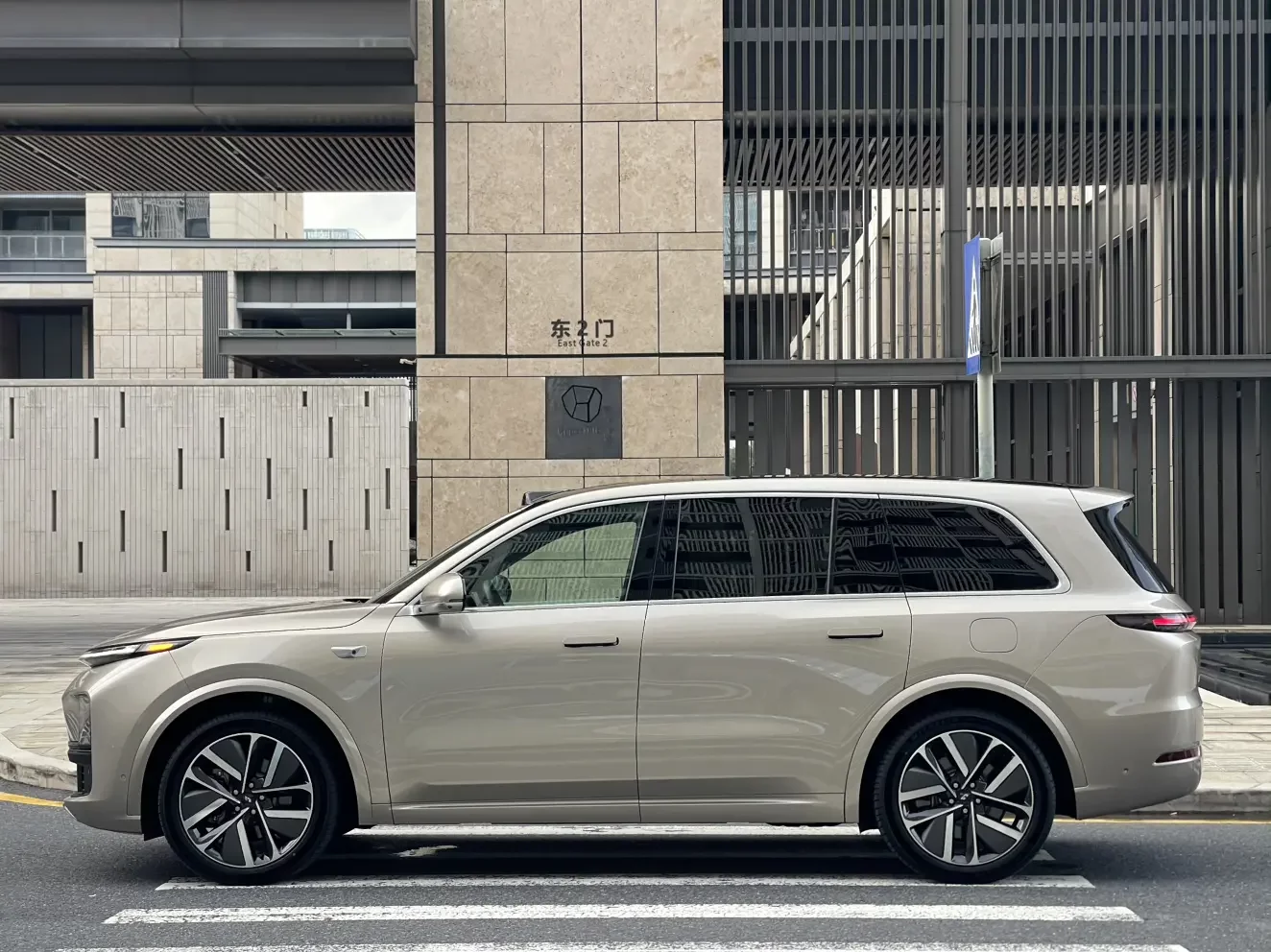 Lixiang L9