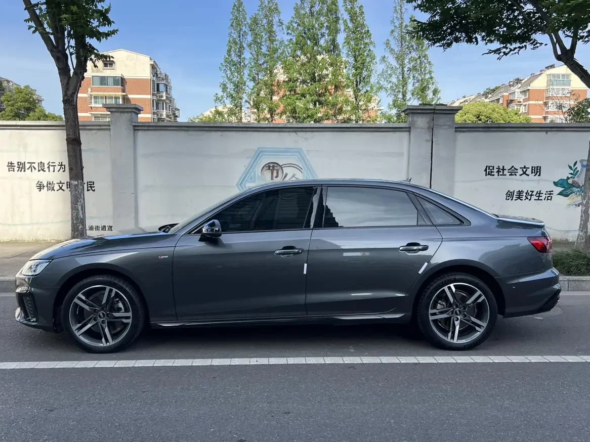 Audi A4L