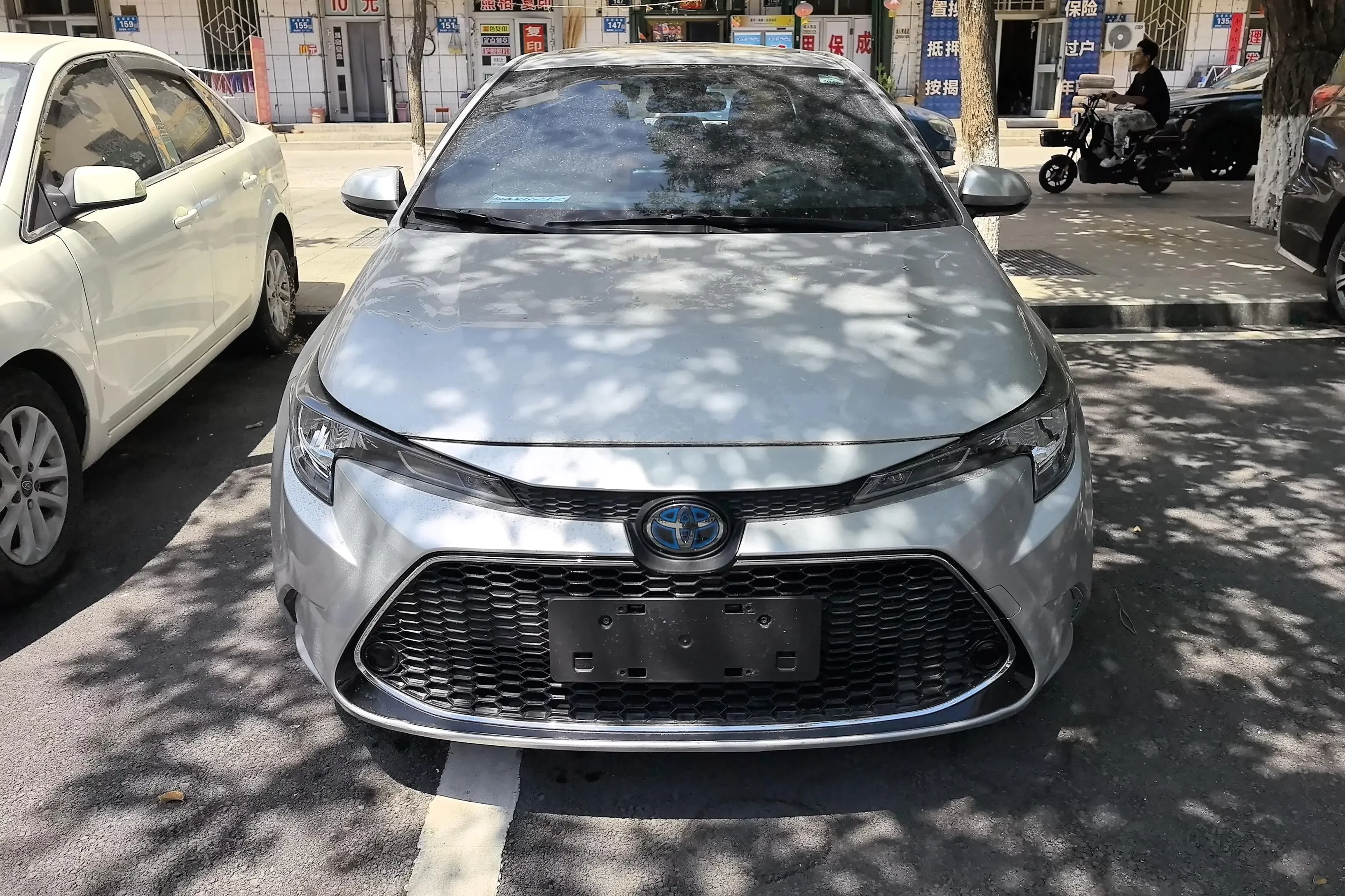 Toyota Levin (Lei Ling)  из Китая