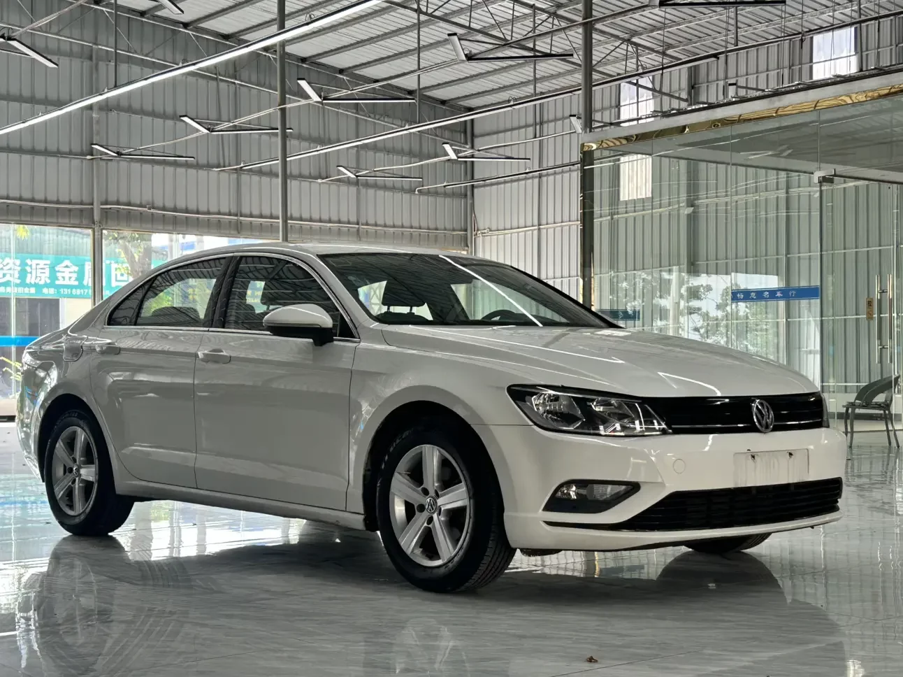 Volkswagen Lamando