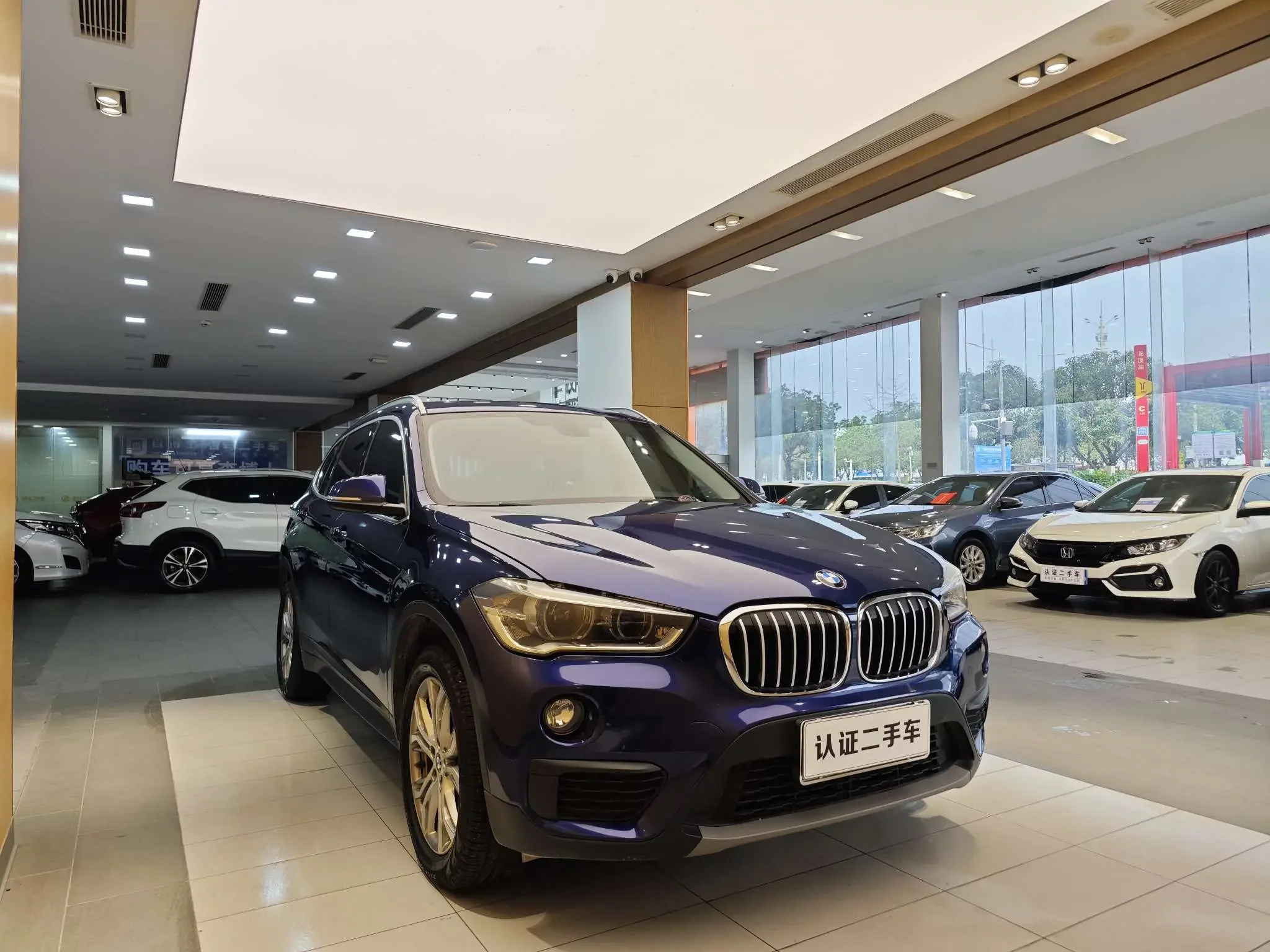 BMW X1