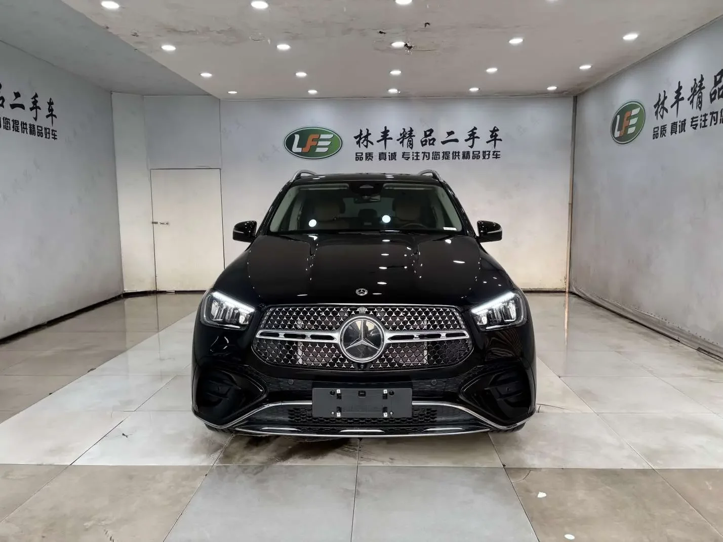 Mercedes-Benz GLE (Imported)