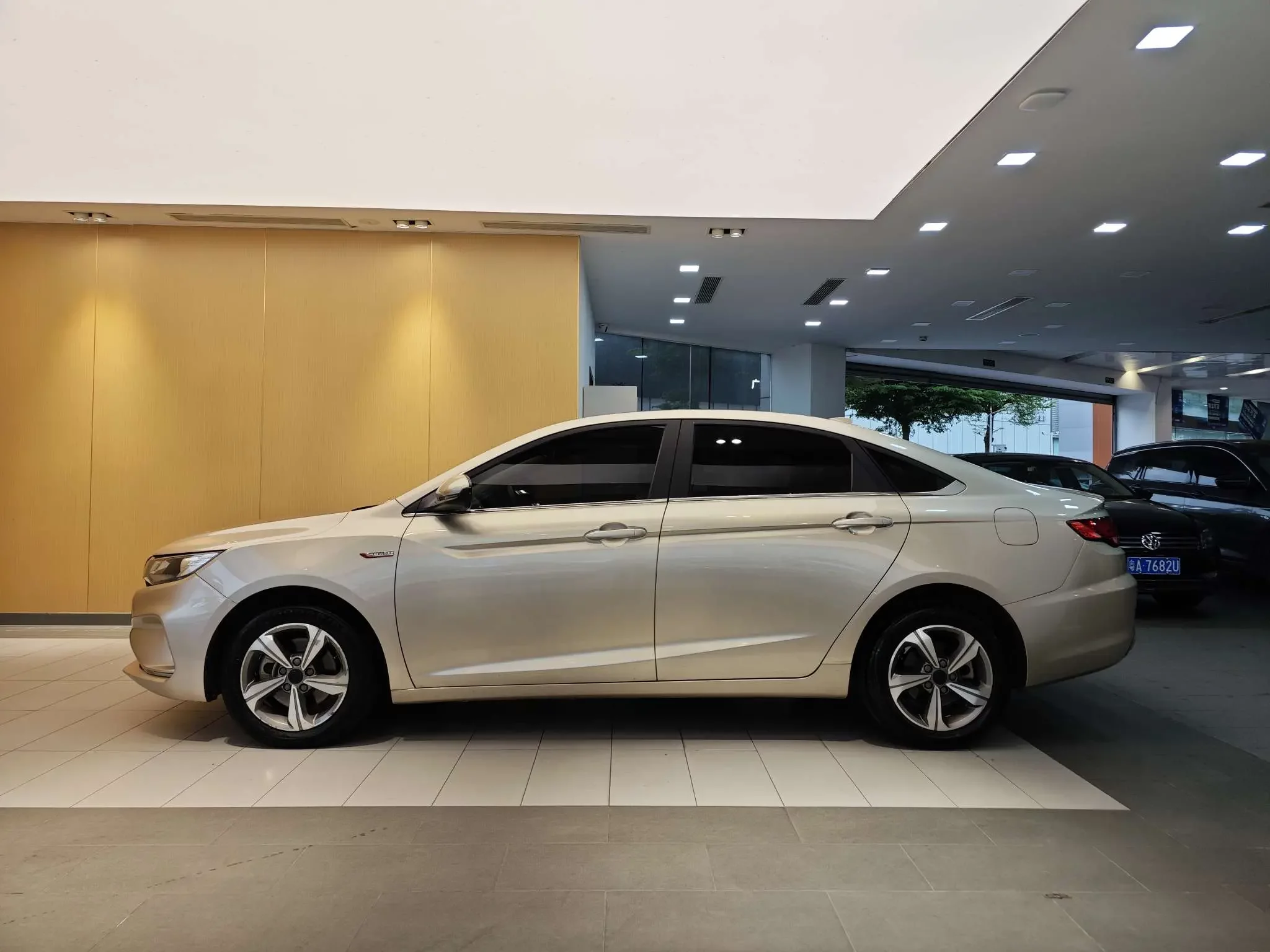 Geely Emgrand GL