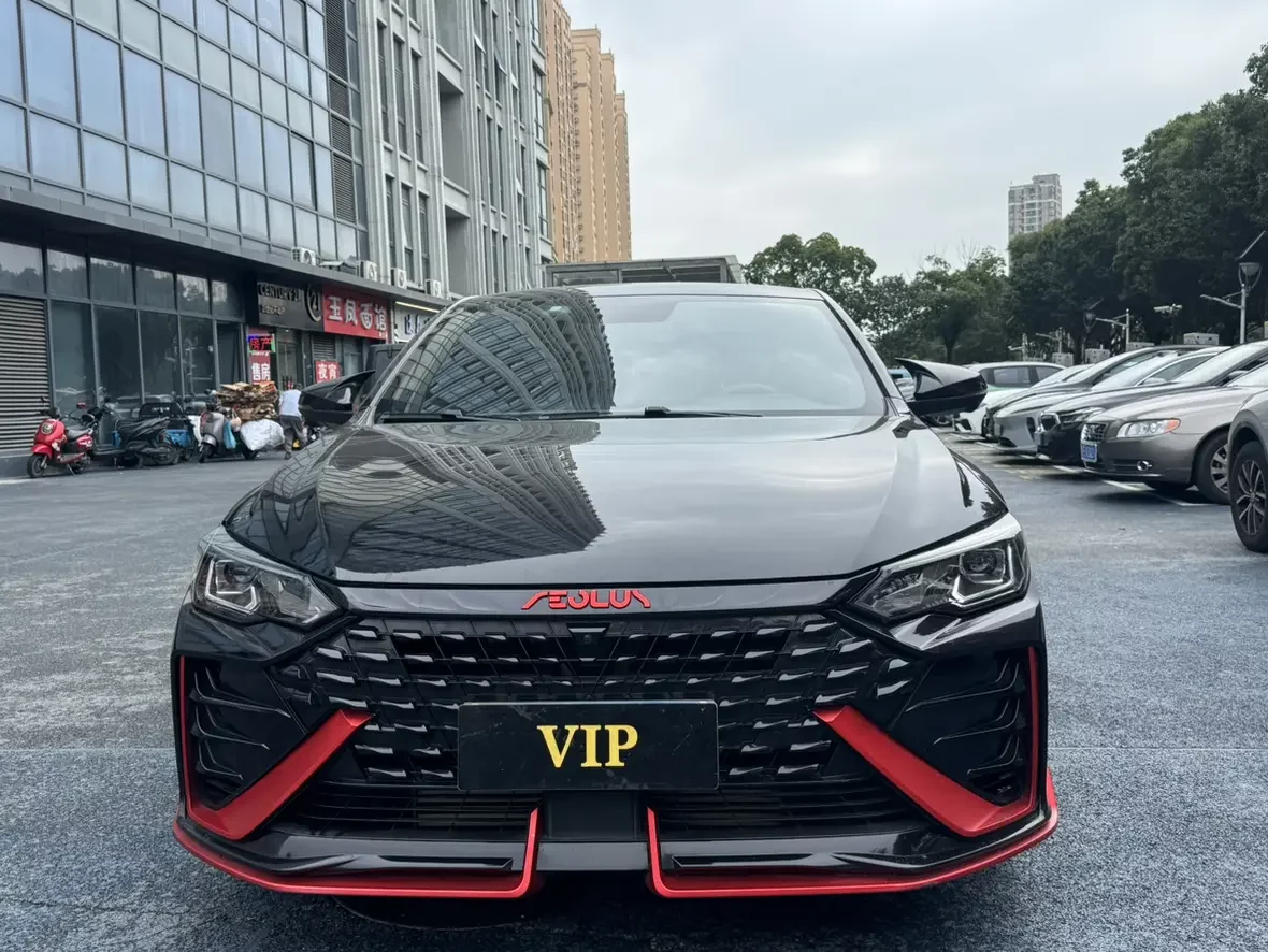 Dongfeng Yixuan MAX