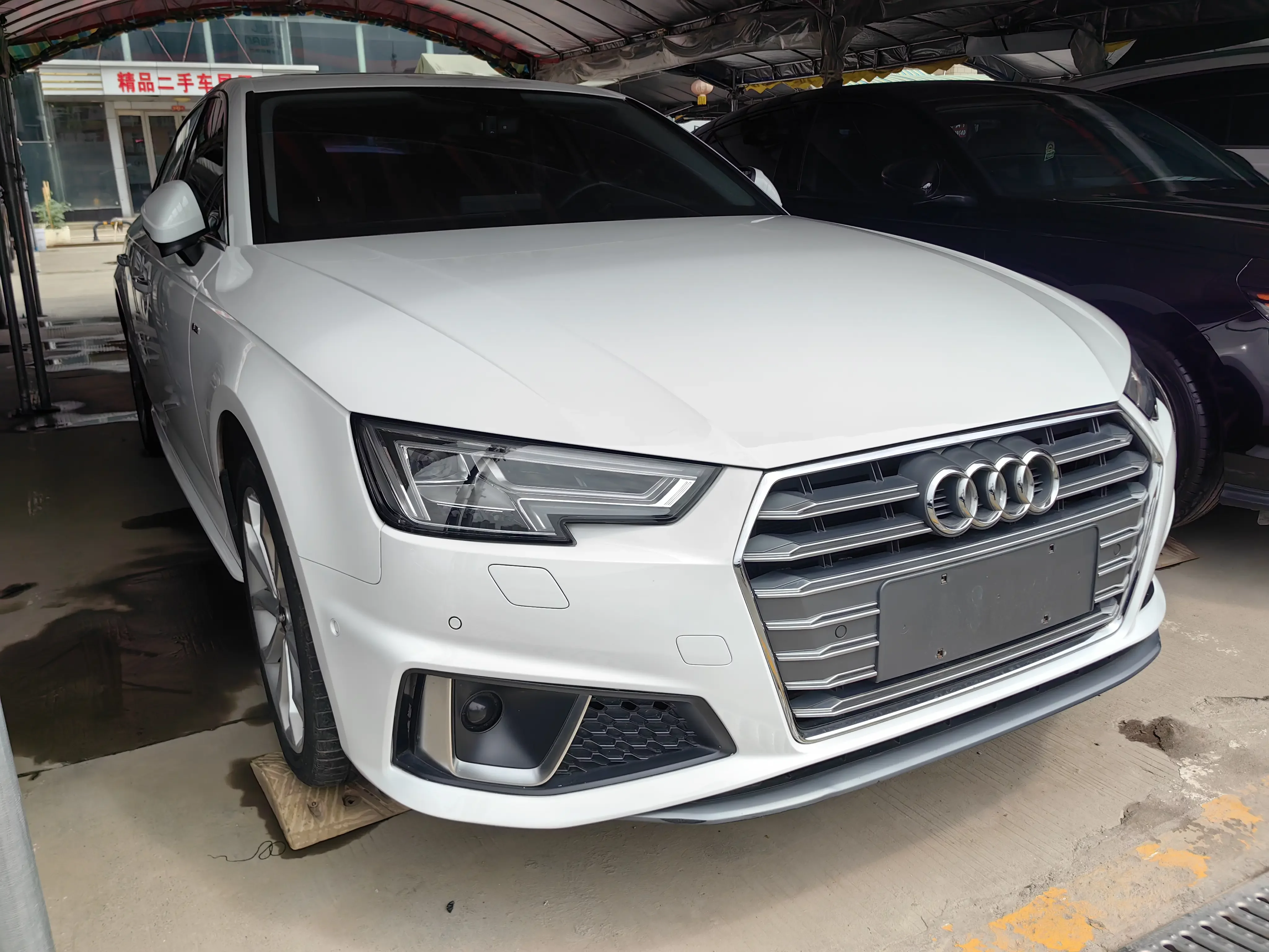 Audi A4L