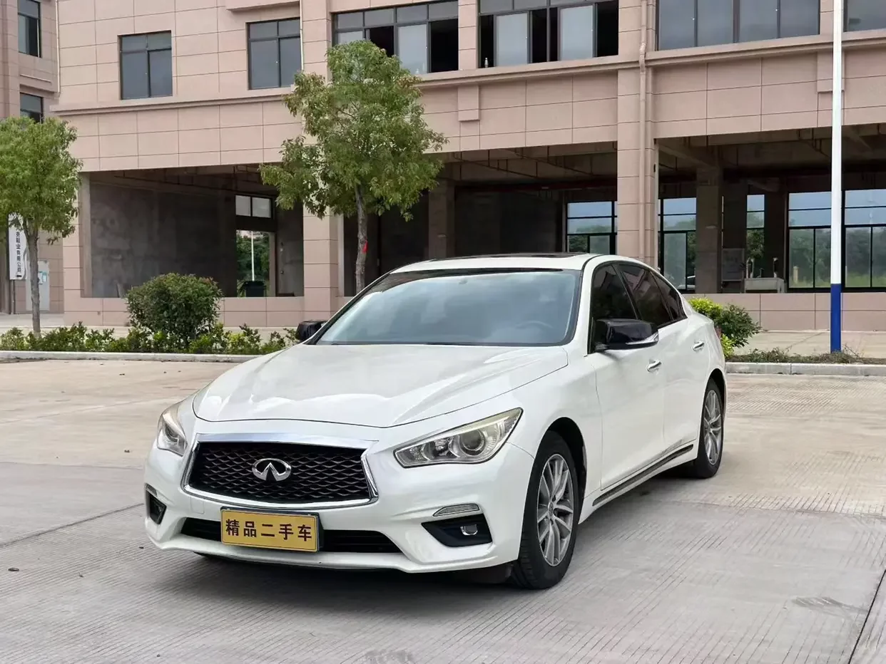 Infiniti Q50L  из Китая