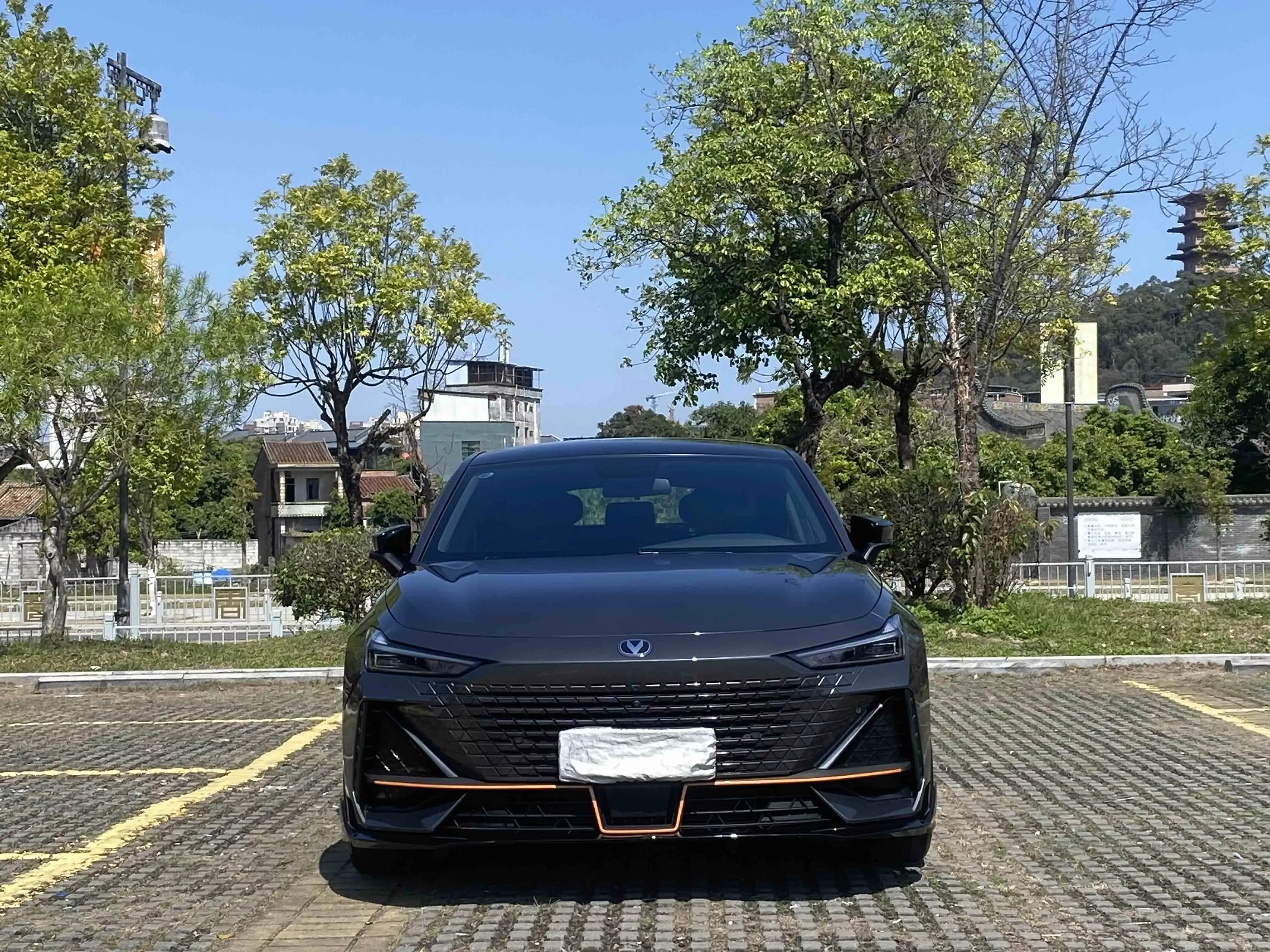 Changan UNI-V
