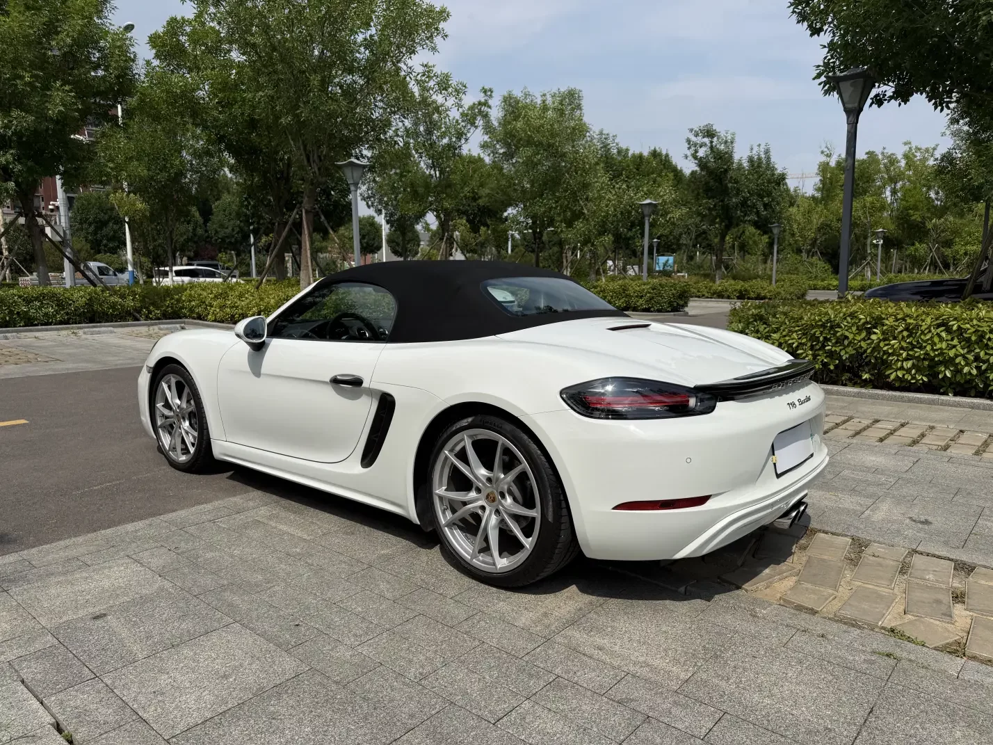 Porsche 718