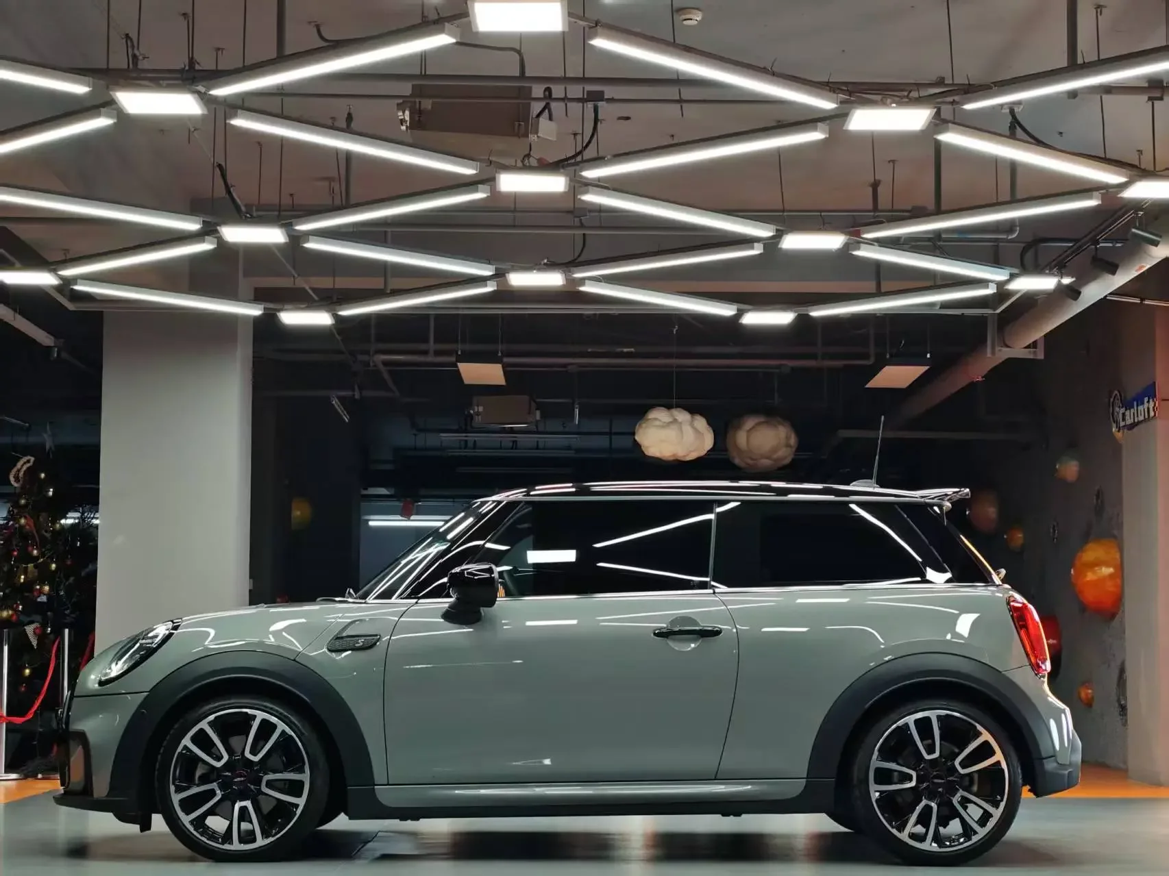 MINI 