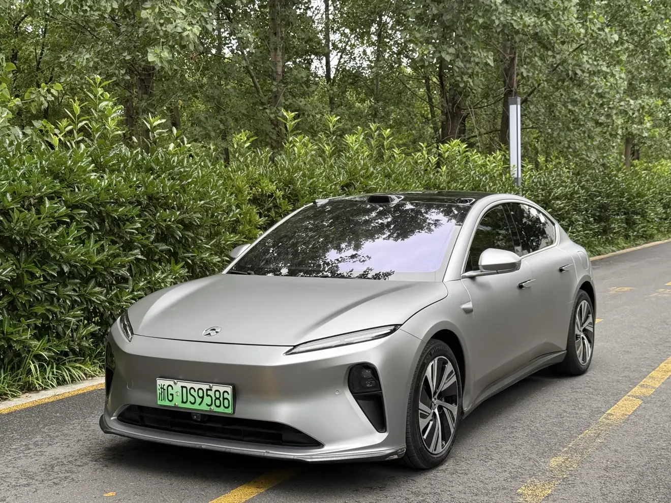NIO ET5