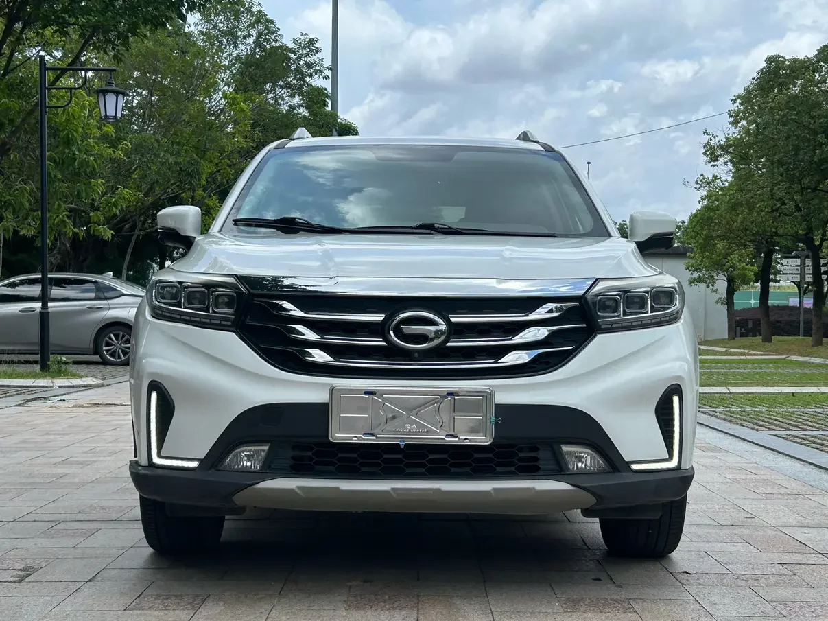 GAC Trumpchi GS4