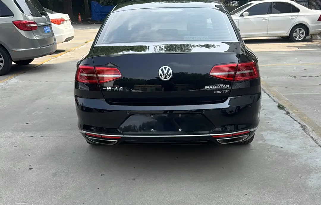 Volkswagen Magotan