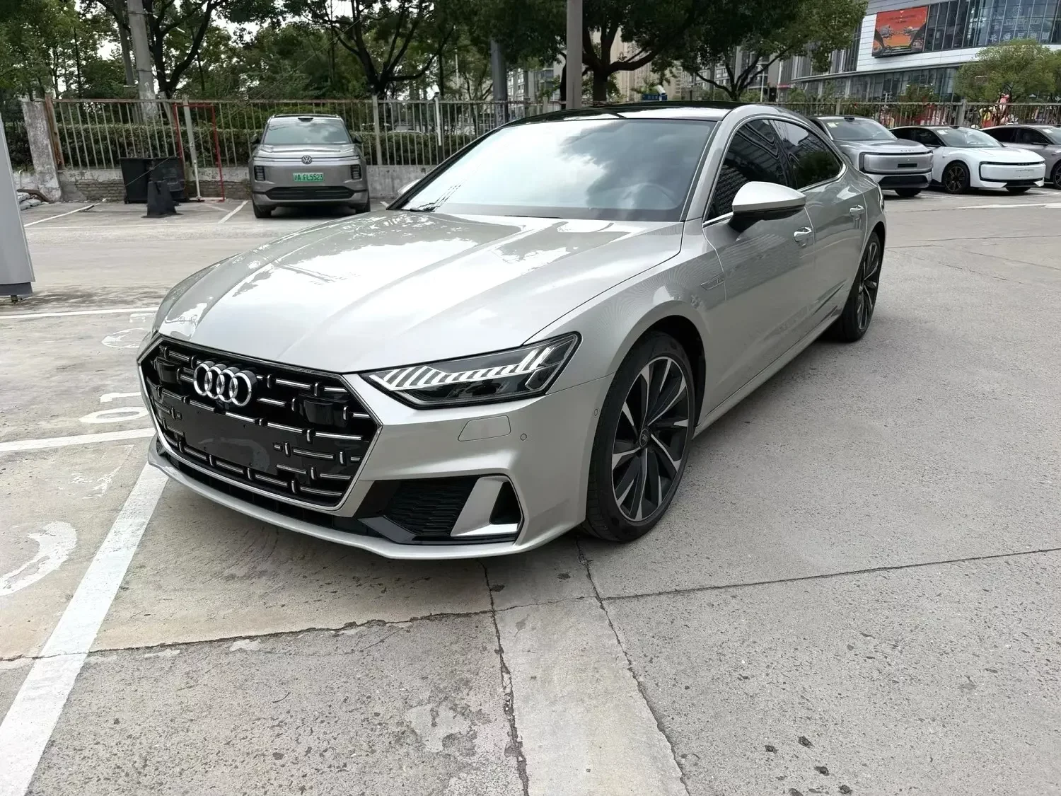 Audi A7L